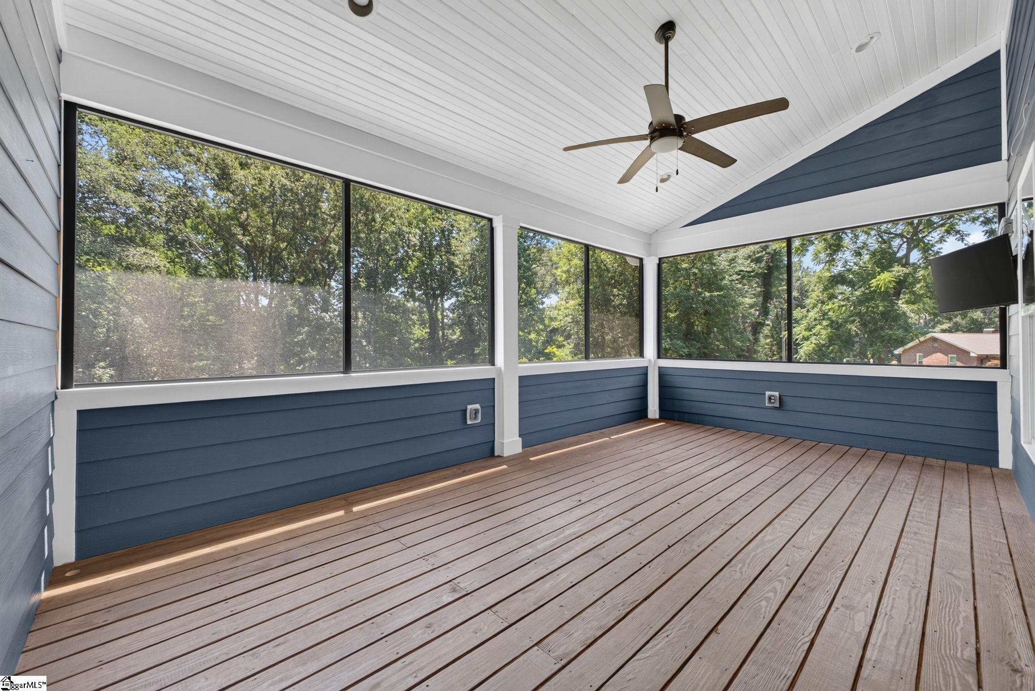 329 Brown Road Property Photo 16