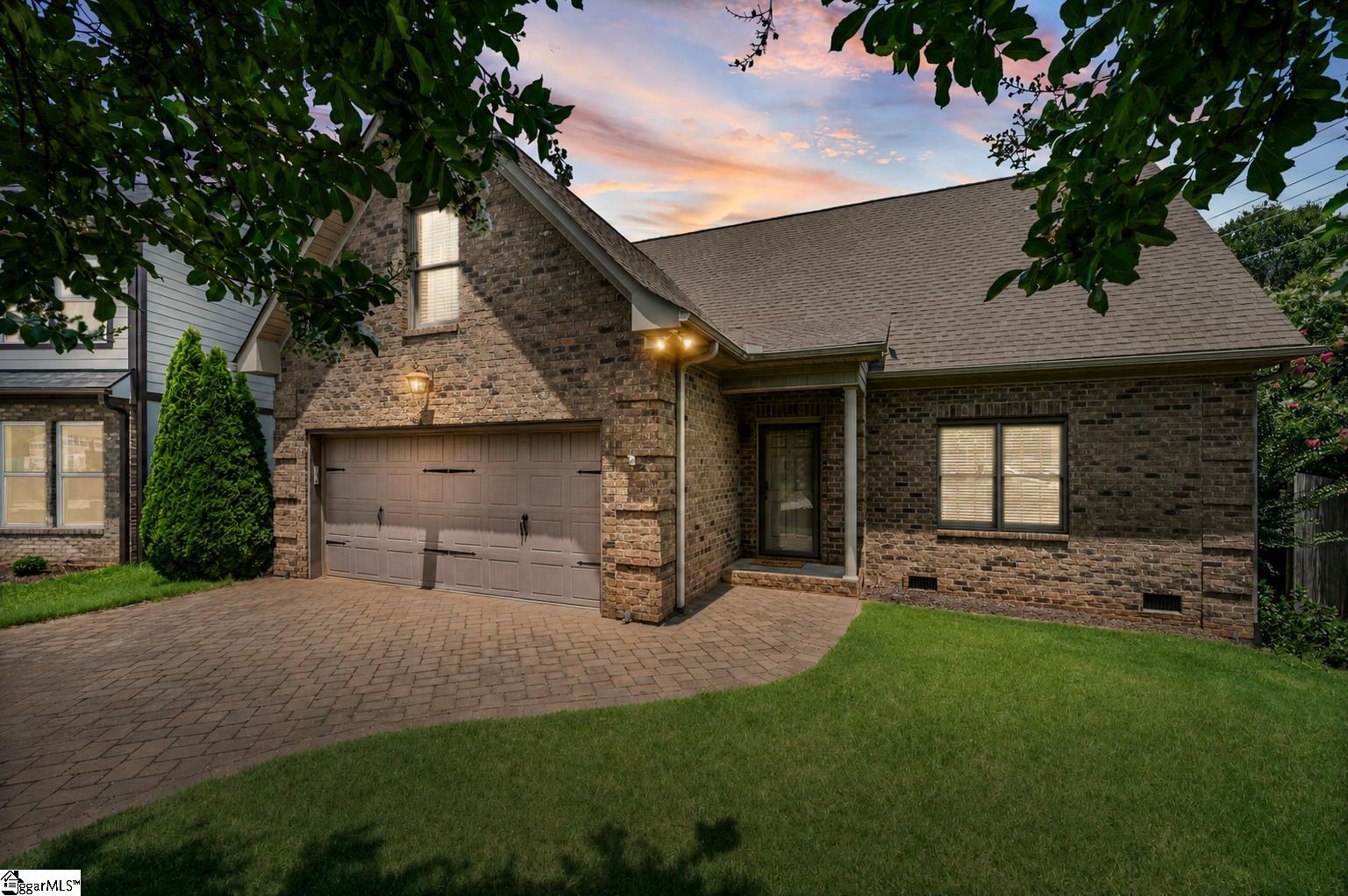 437 Ambiance Court Property Photo 2