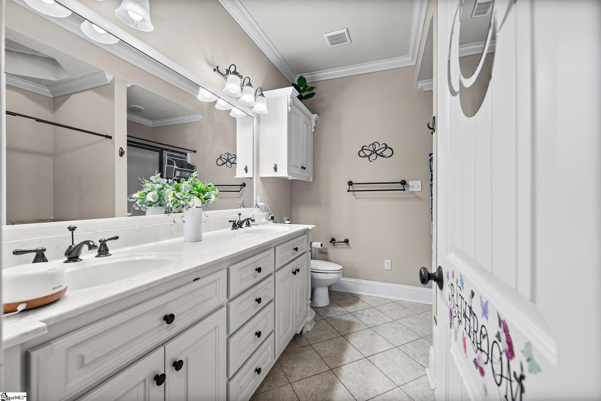 437 Ambiance Court Property Photo 17