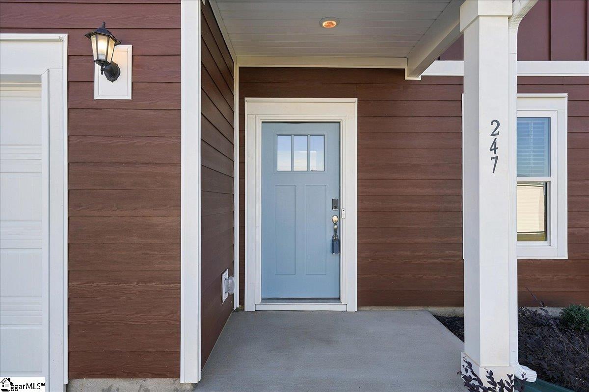 247 Abraham Way Property Photo 4