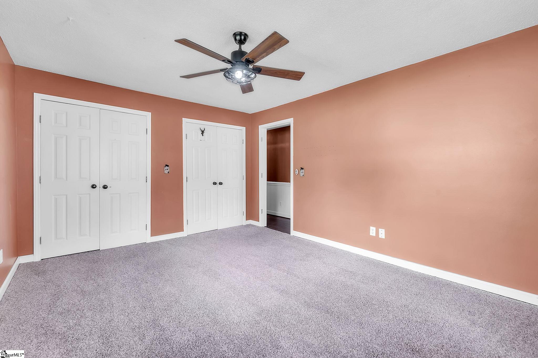 204 Collinwood Lane Property Photo 17