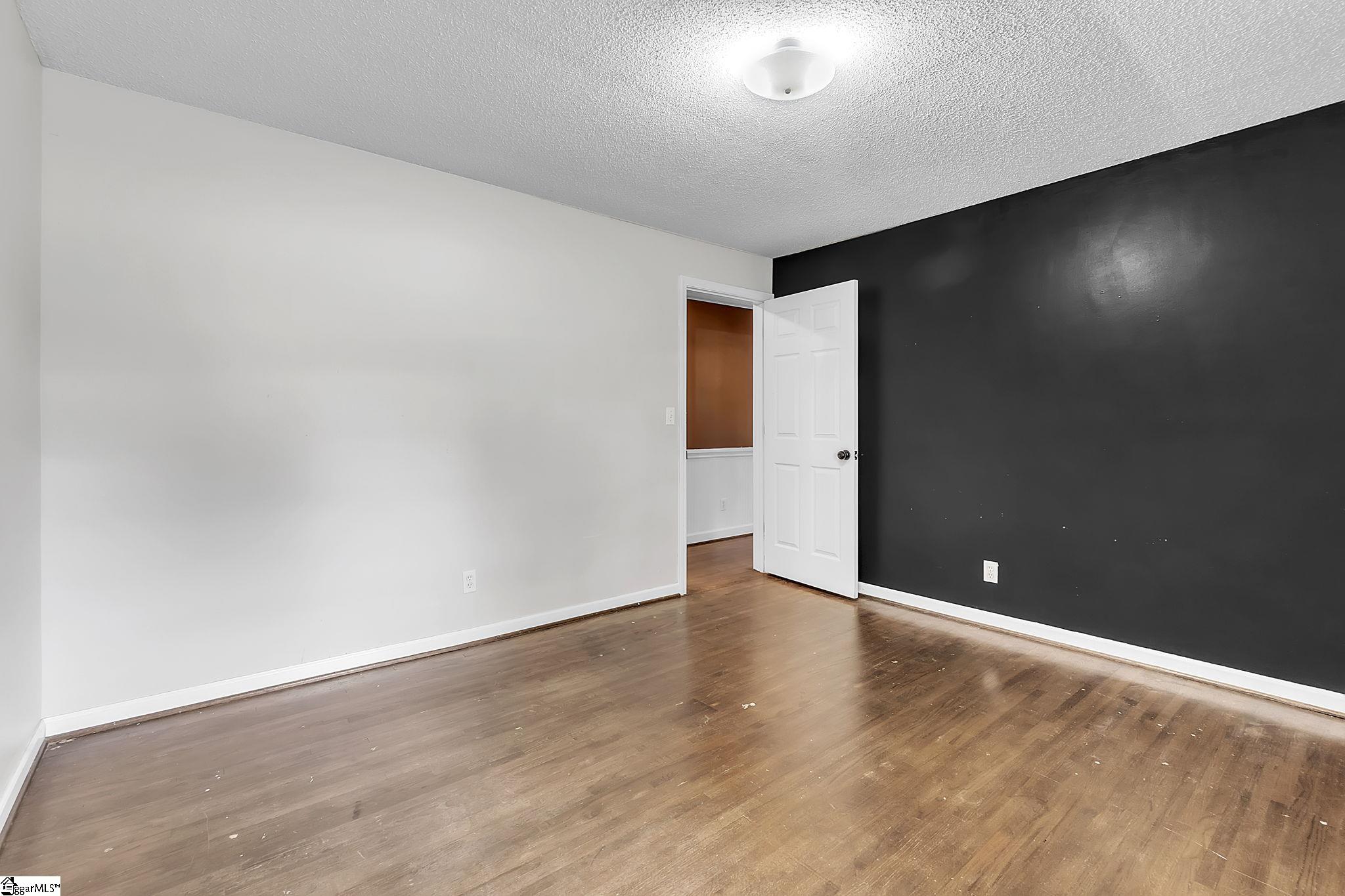 204 Collinwood Lane Property Photo 22