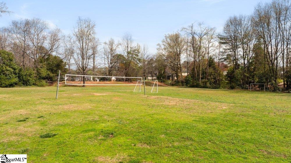 219 Oakwood Court Property Photo 39