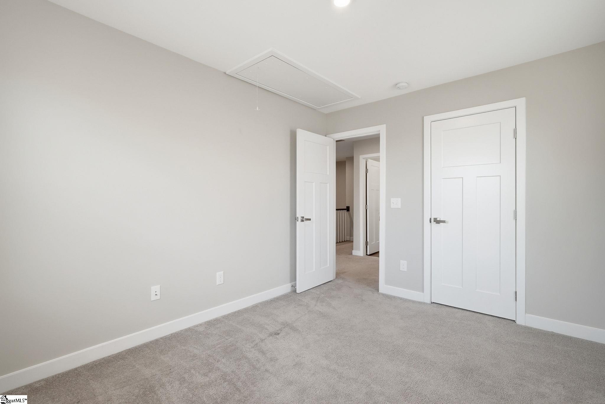 510 Huntingdale Place Property Photo 15