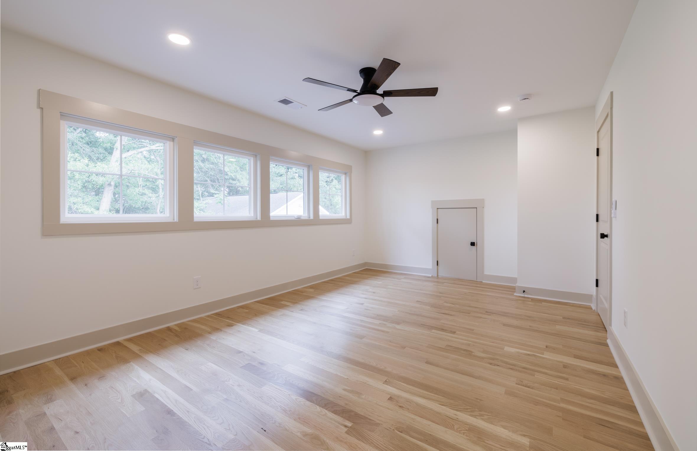 7 Dixie Avenue Property Photo 28