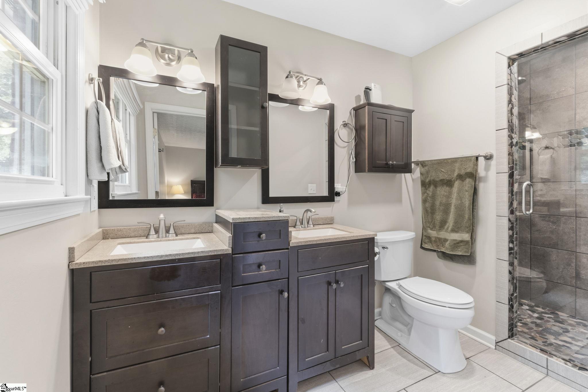 200 Pine Wood Drive Property Photo 25