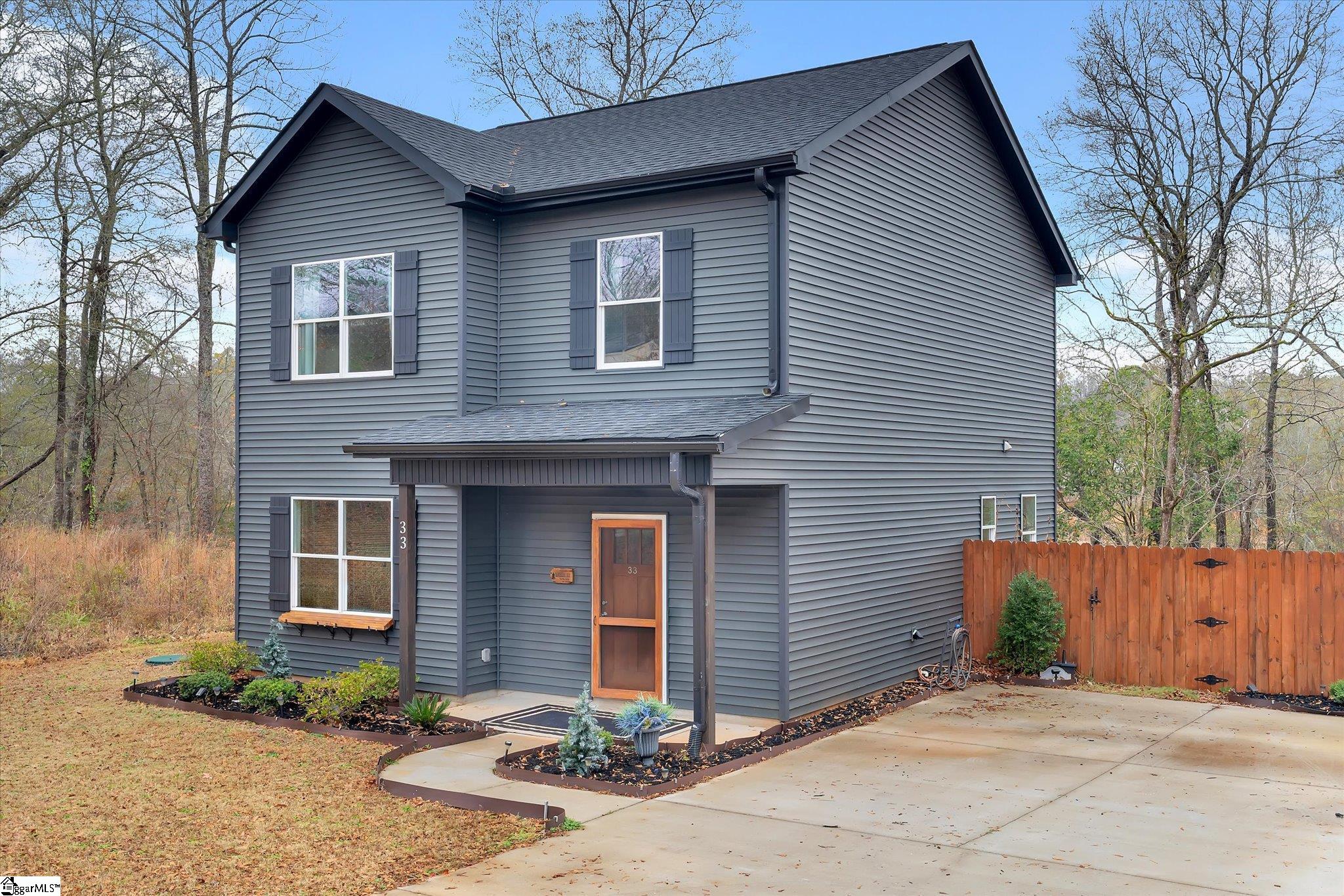 33 Parker Street Property Photo 2