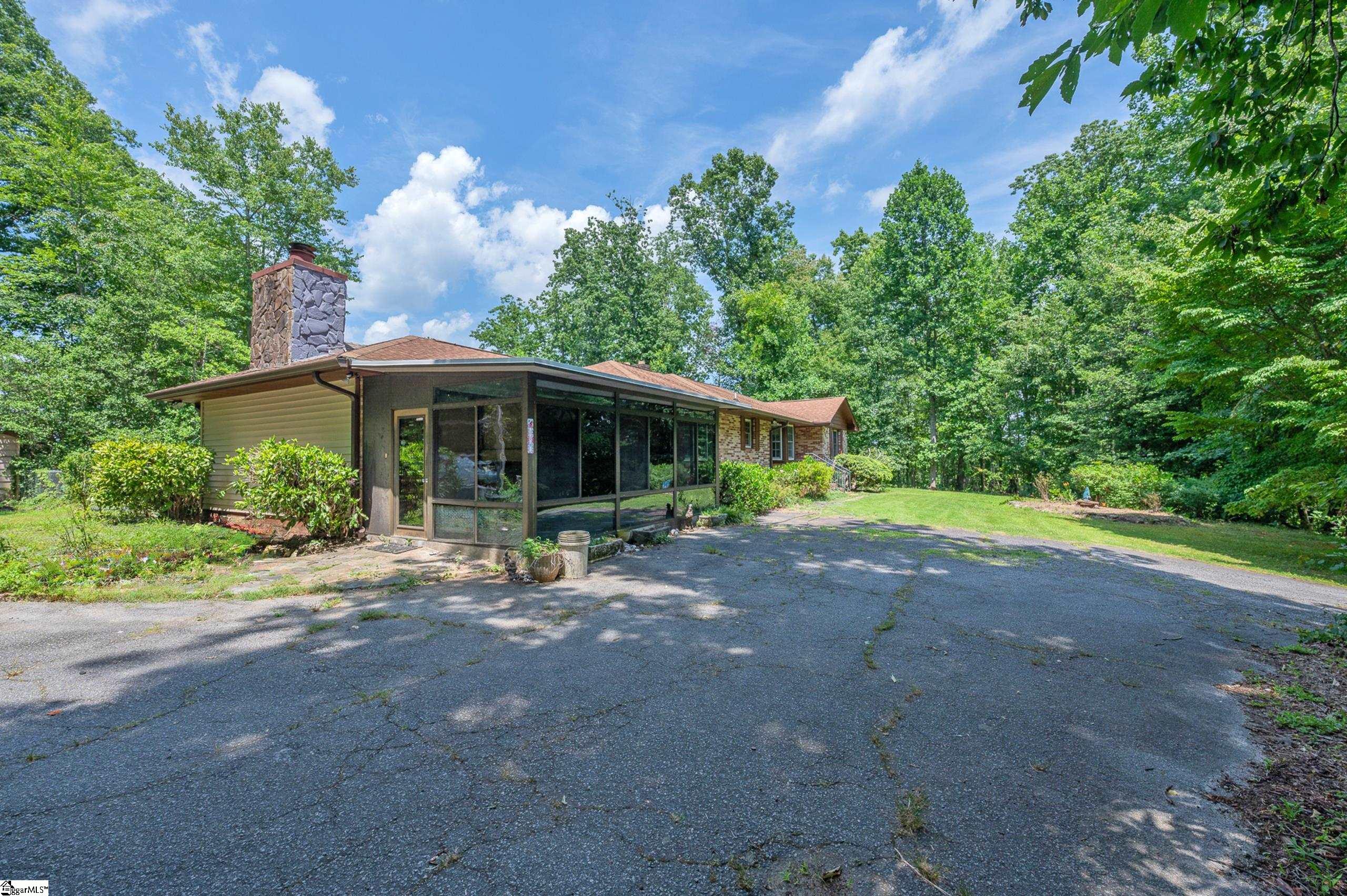 116 Sycamore Drive Property Photo 2