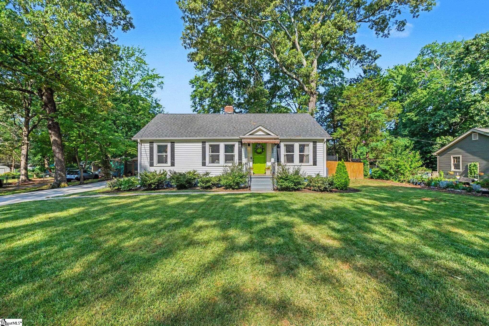 103 Sutton Drive Property Photo 3