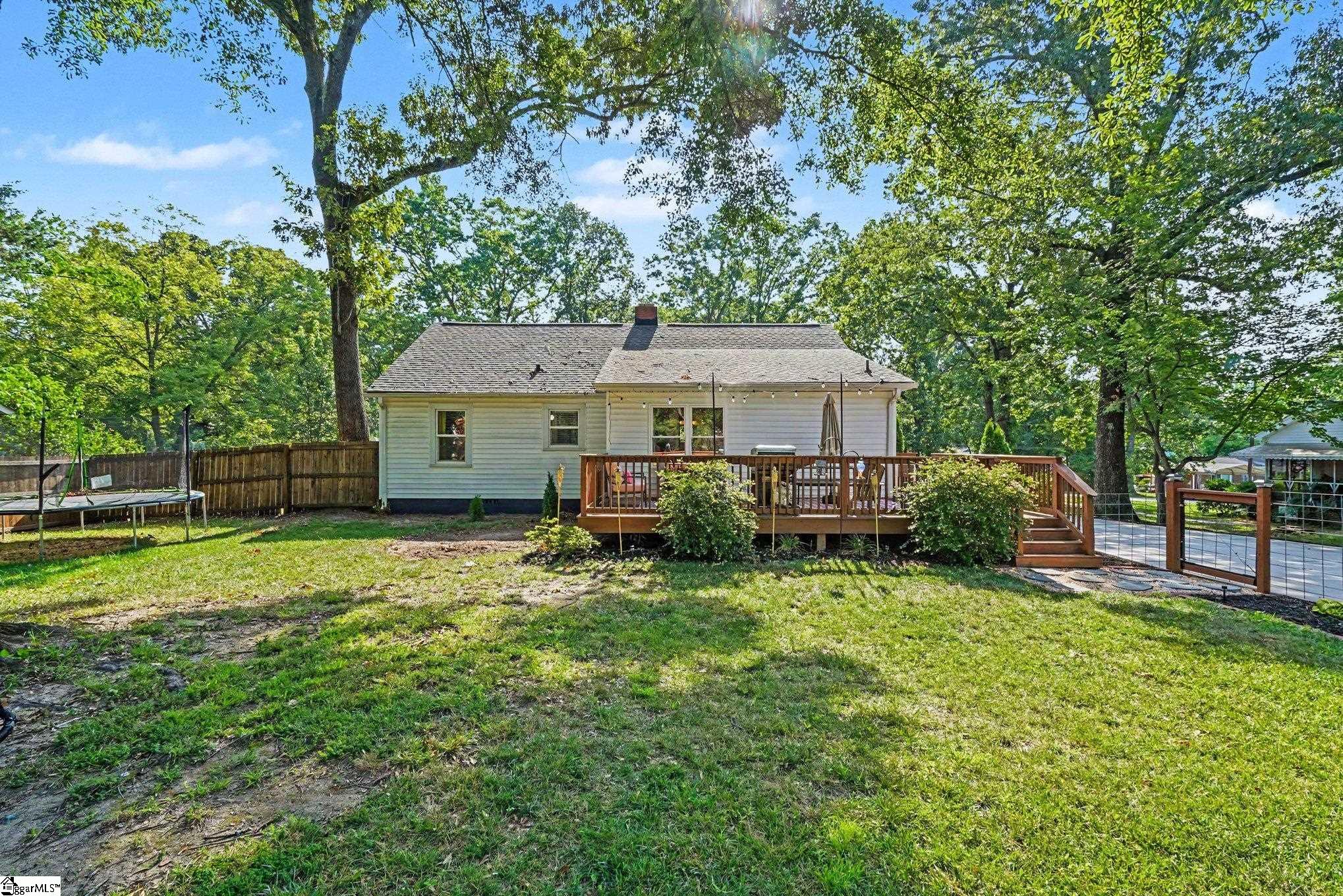 103 Sutton Drive Property Photo 32