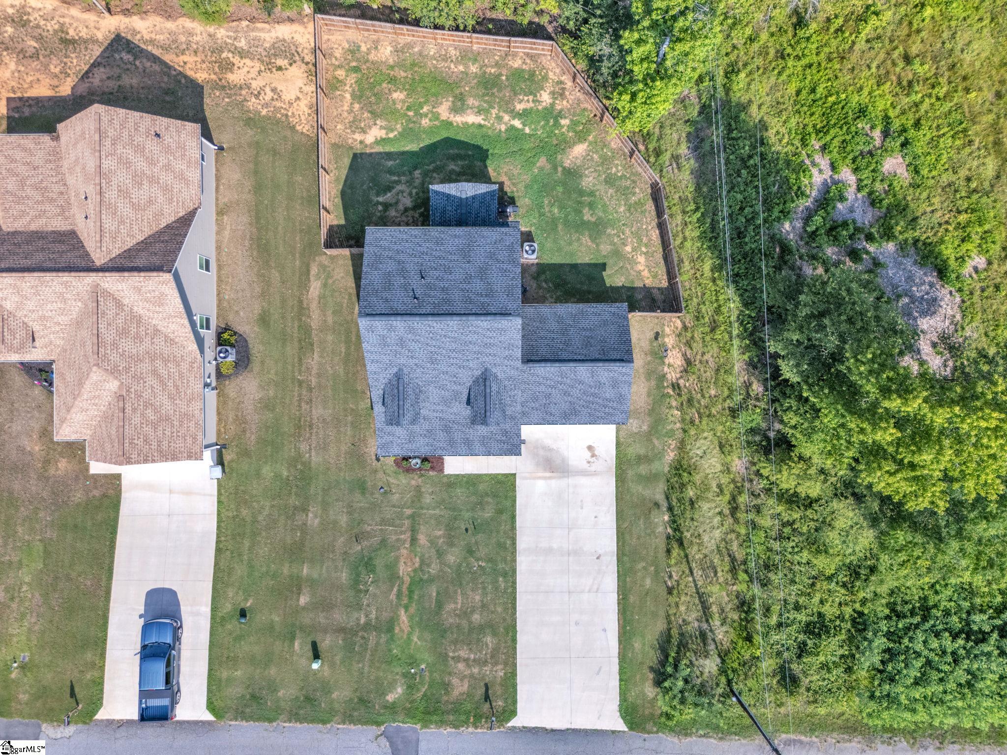 180 Hunter Drive Property Photo 43