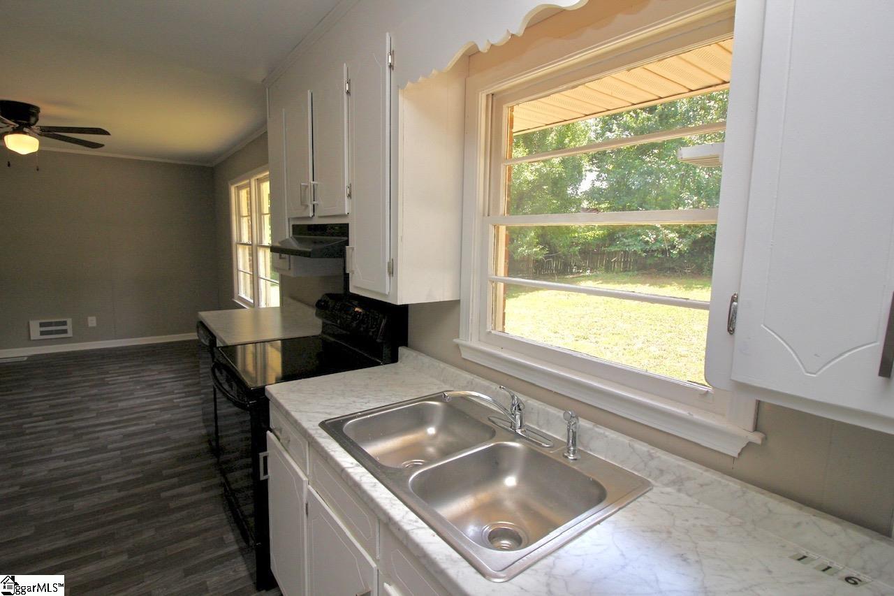 116 Poplar Lane Property Photo 6