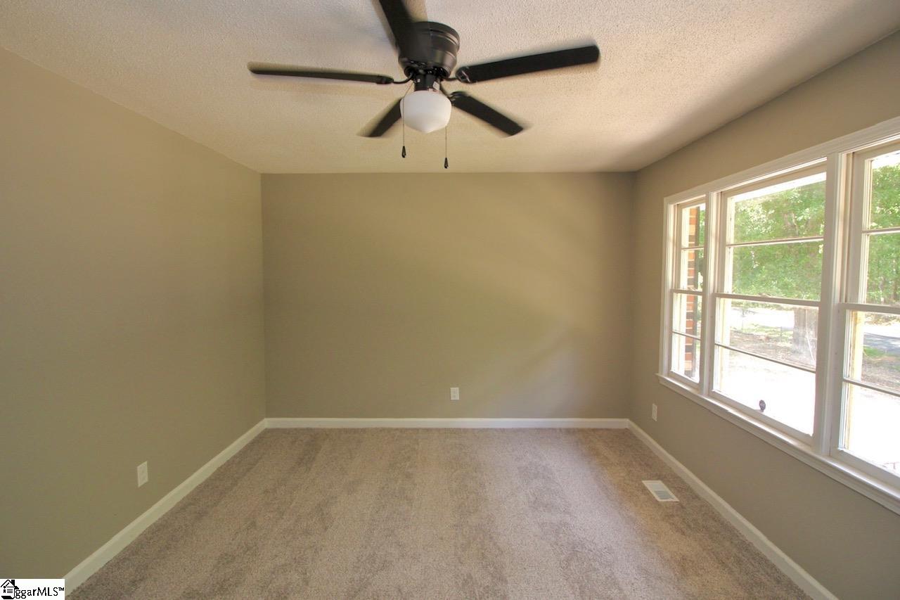 116 Poplar Lane Property Photo 8