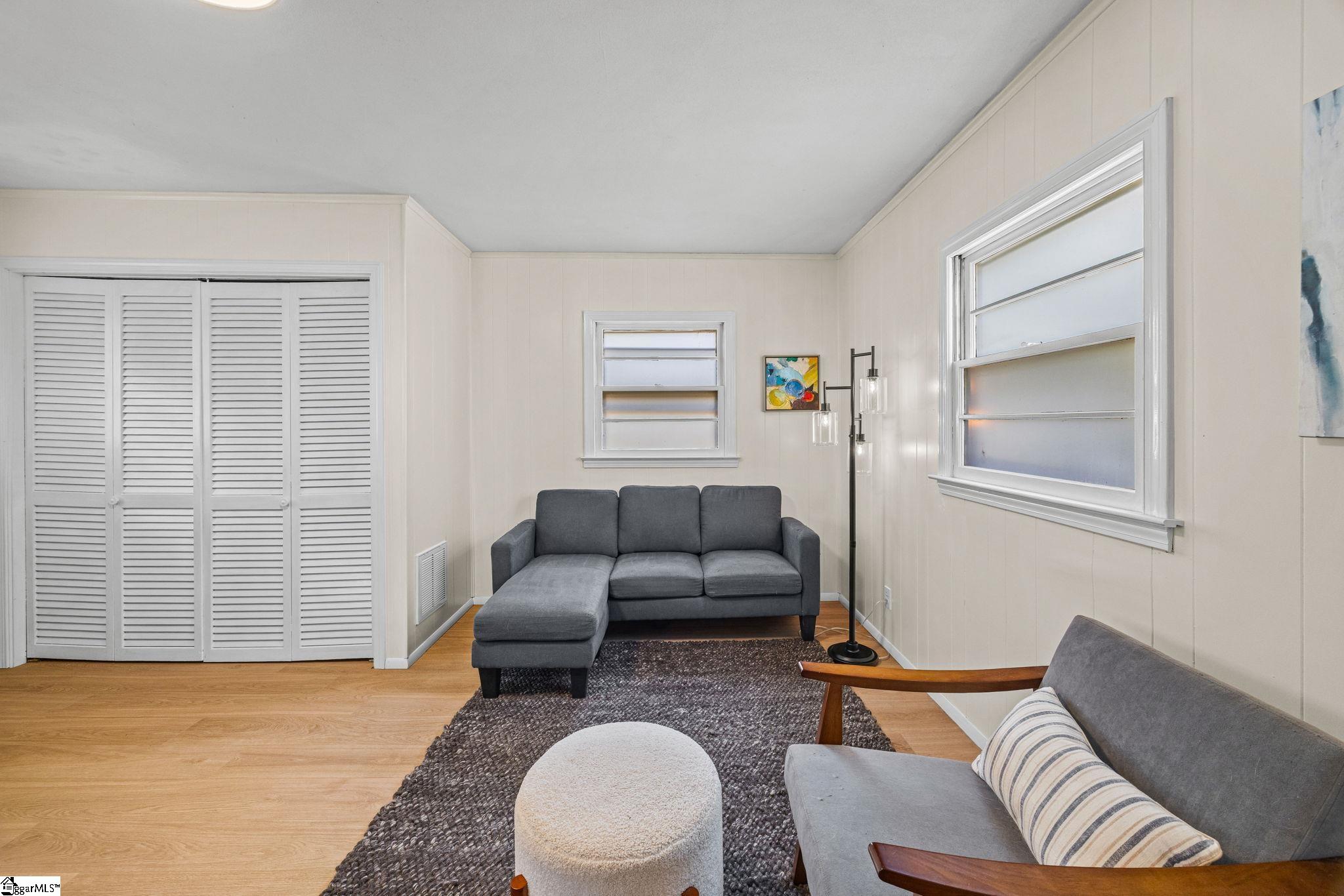 2 Druid Street Property Photo 4