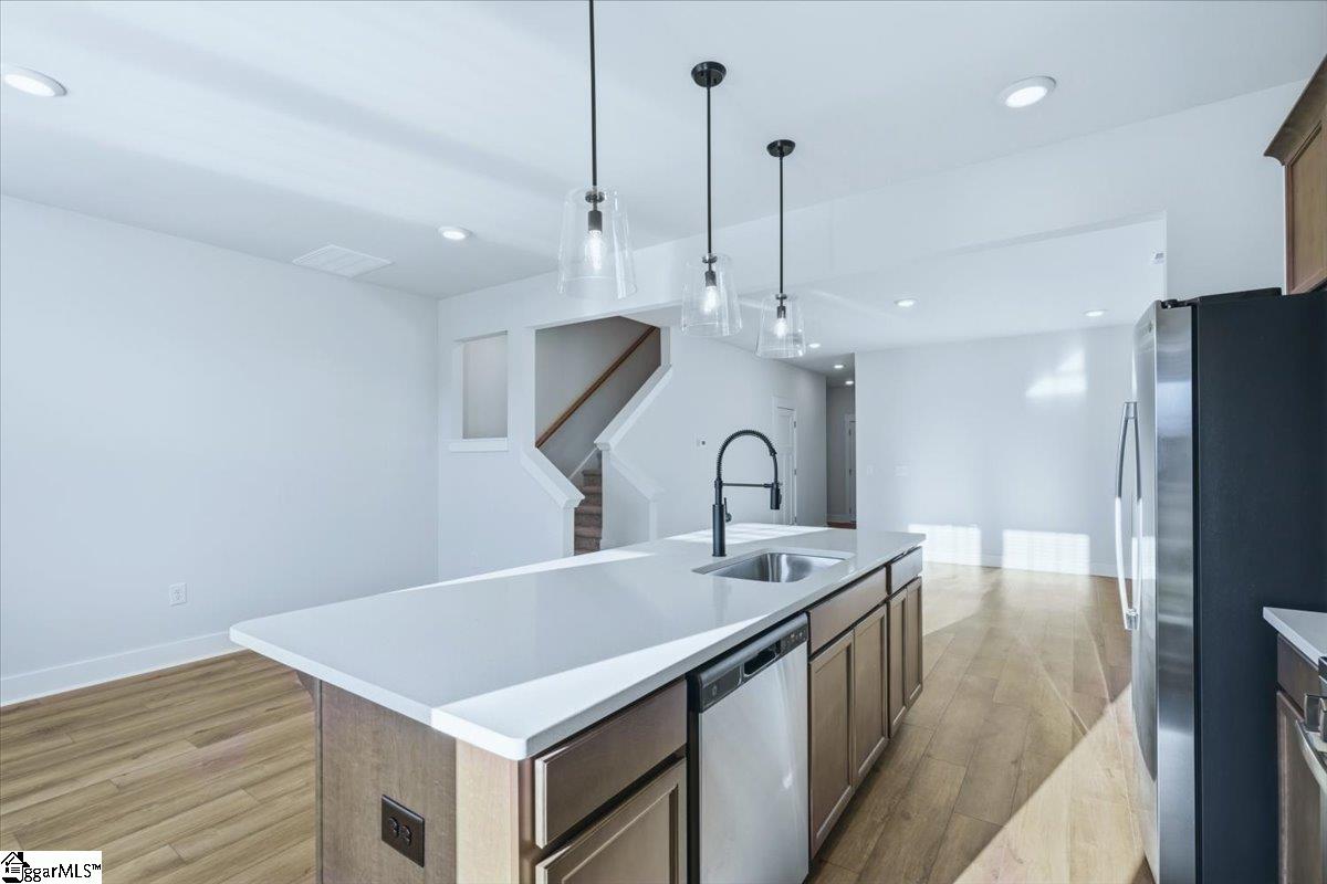 241 Cali Way Property Photo 8