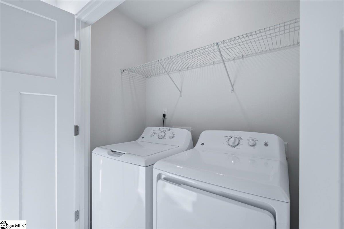 241 Cali Way Property Photo 27
