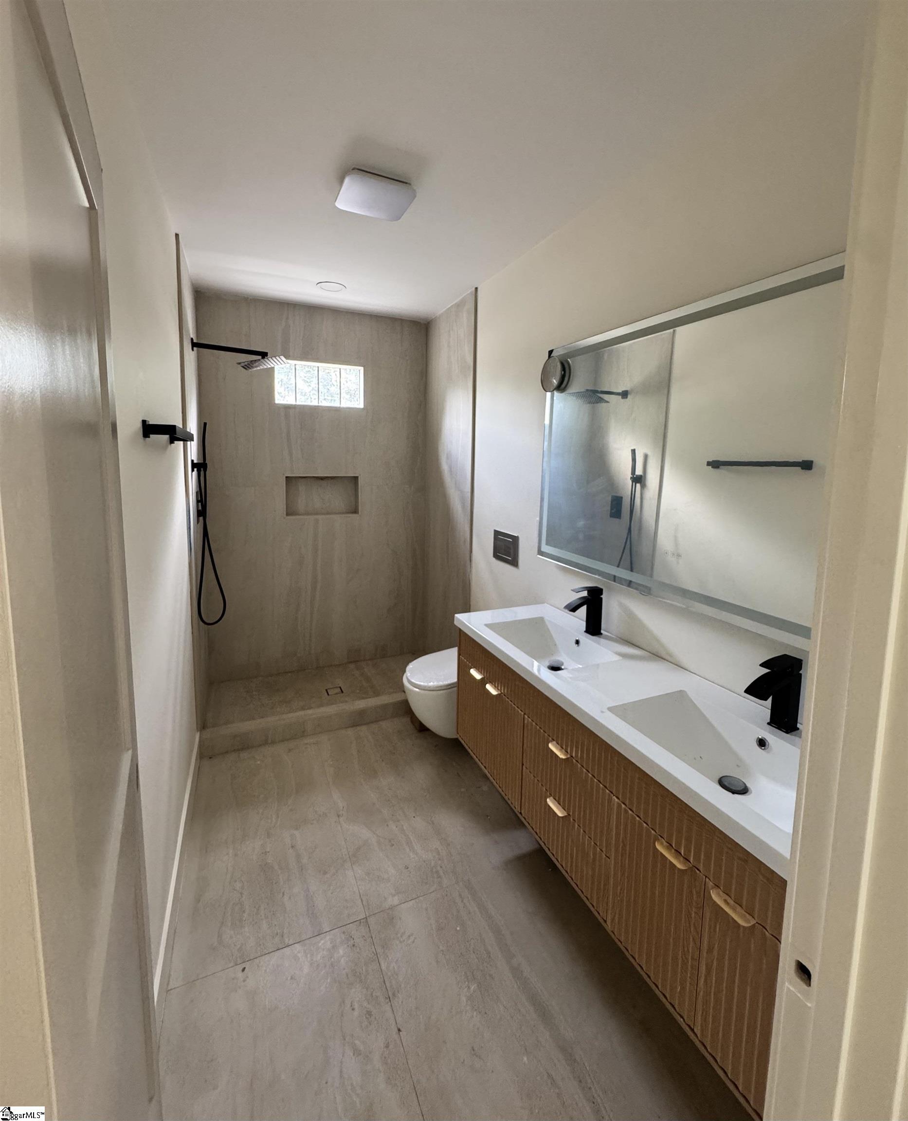 222 Buist Avenue Property Photo 13