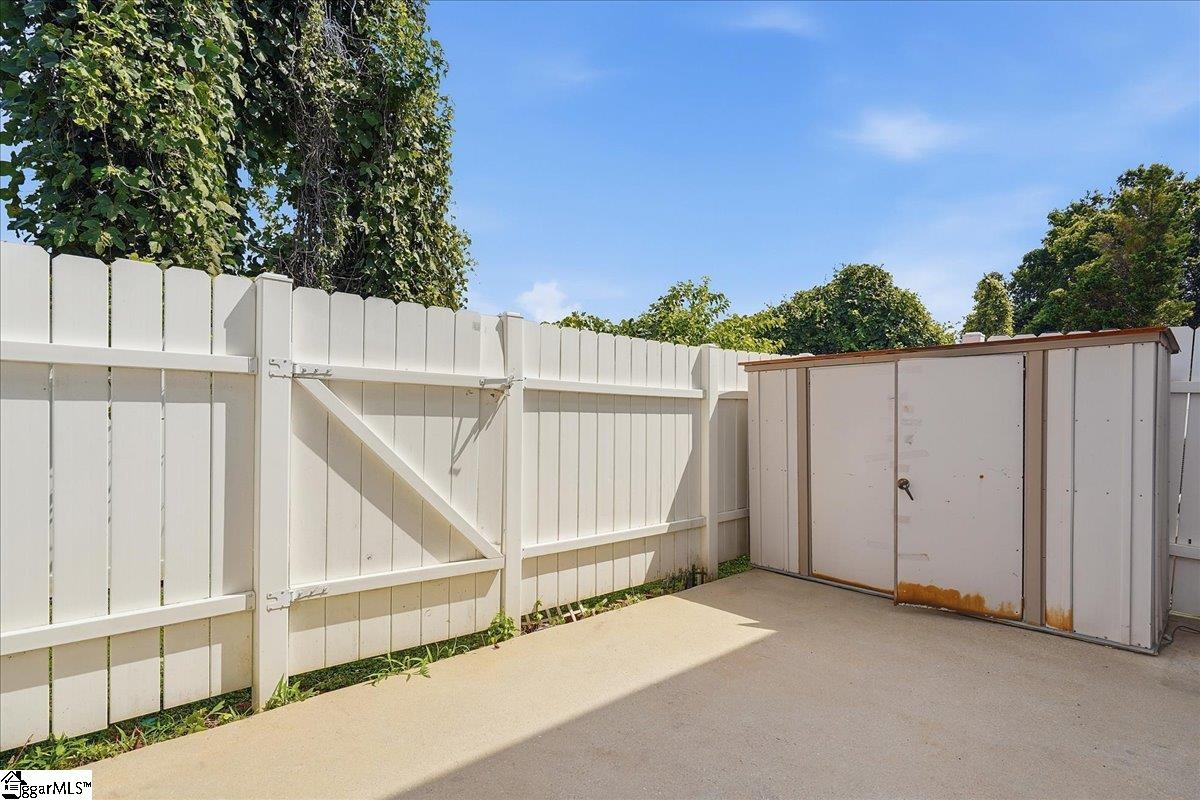 30 Ridgestone Circle Property Photo 22