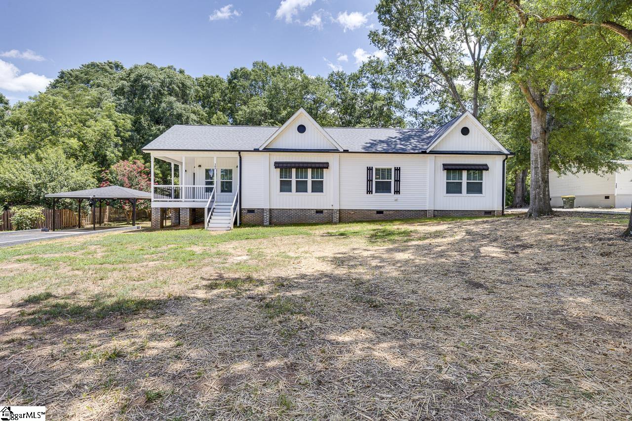 103 Cedar Drive Property Photo 1