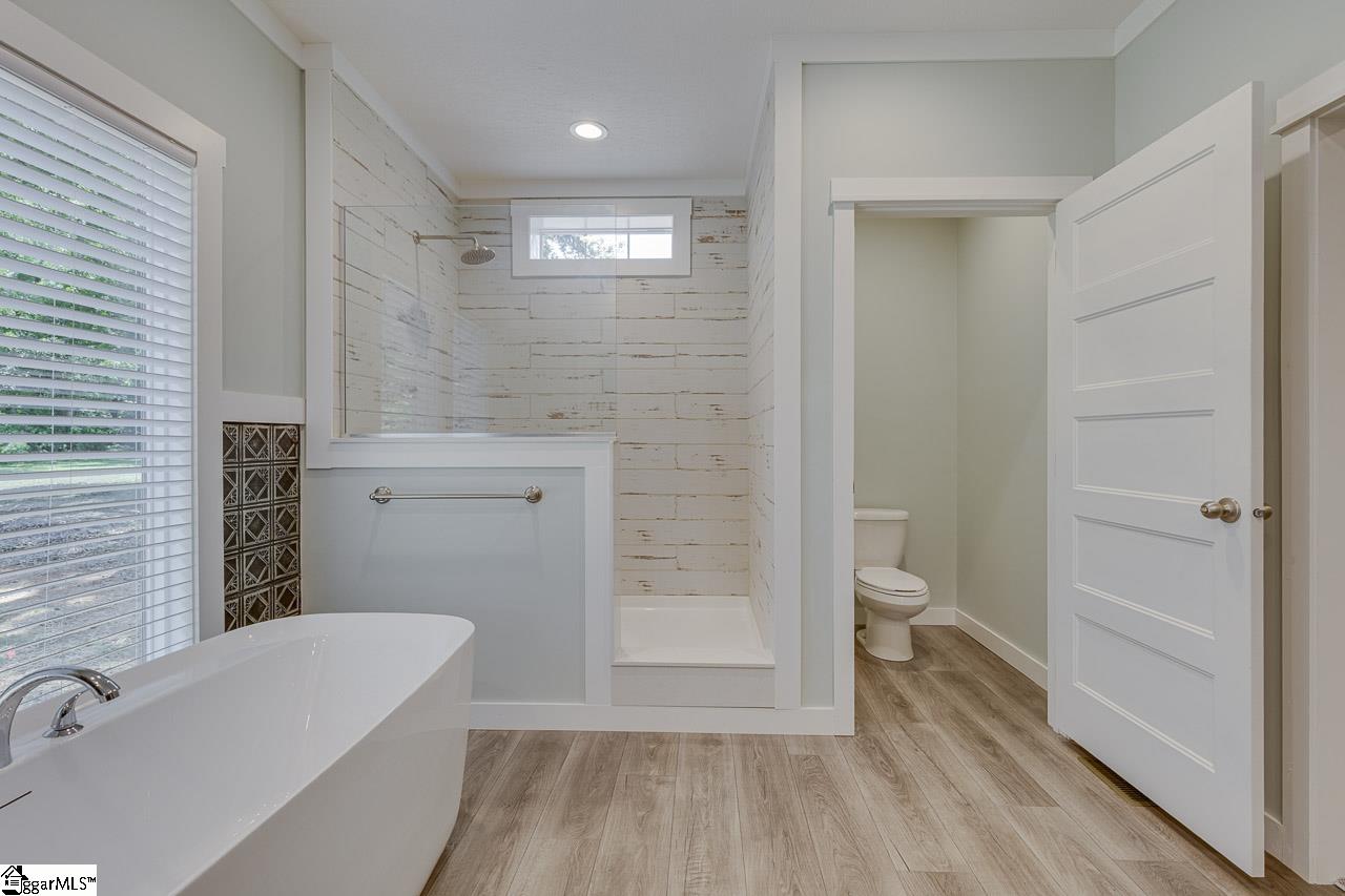 103 Cedar Drive Property Photo 44