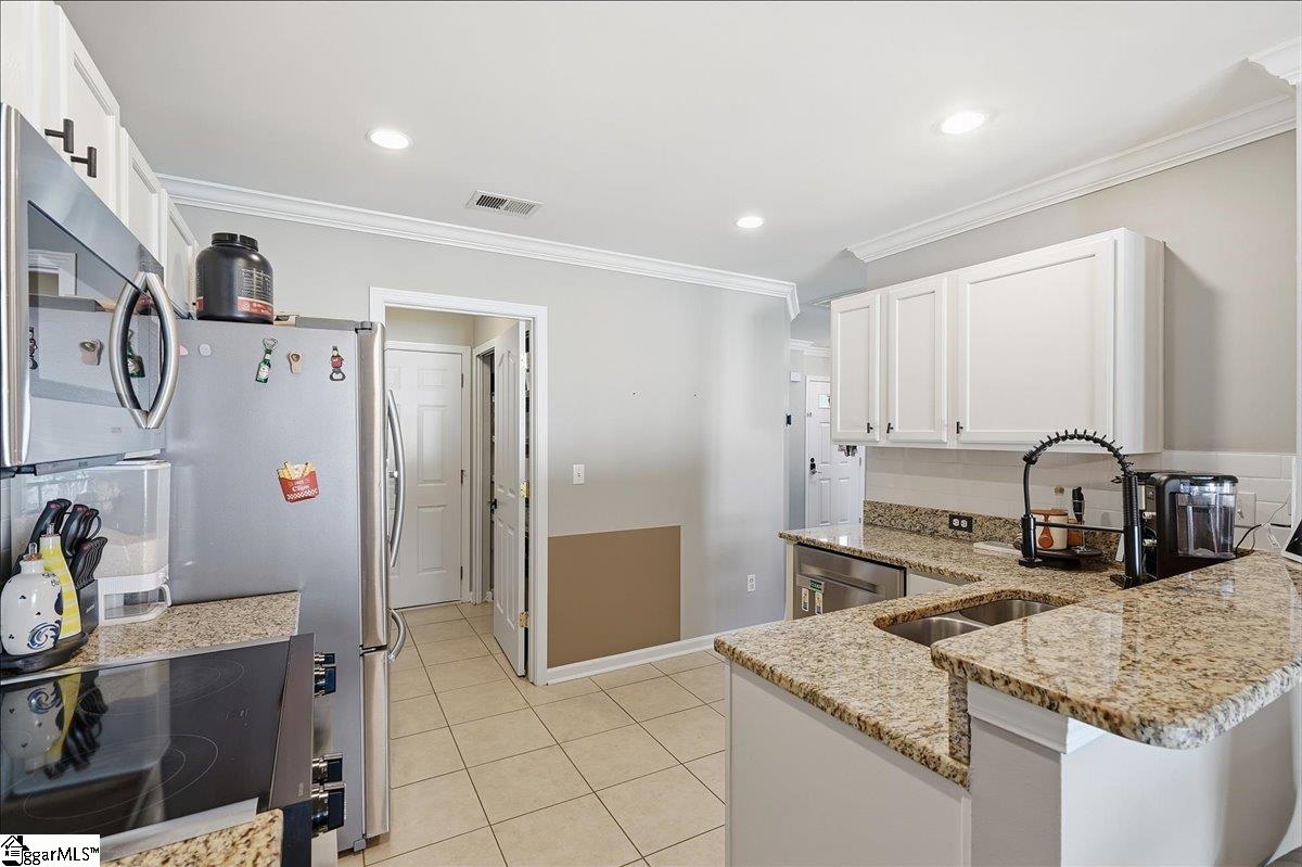 503 Laurel Meadows Parkway Property Photo 14