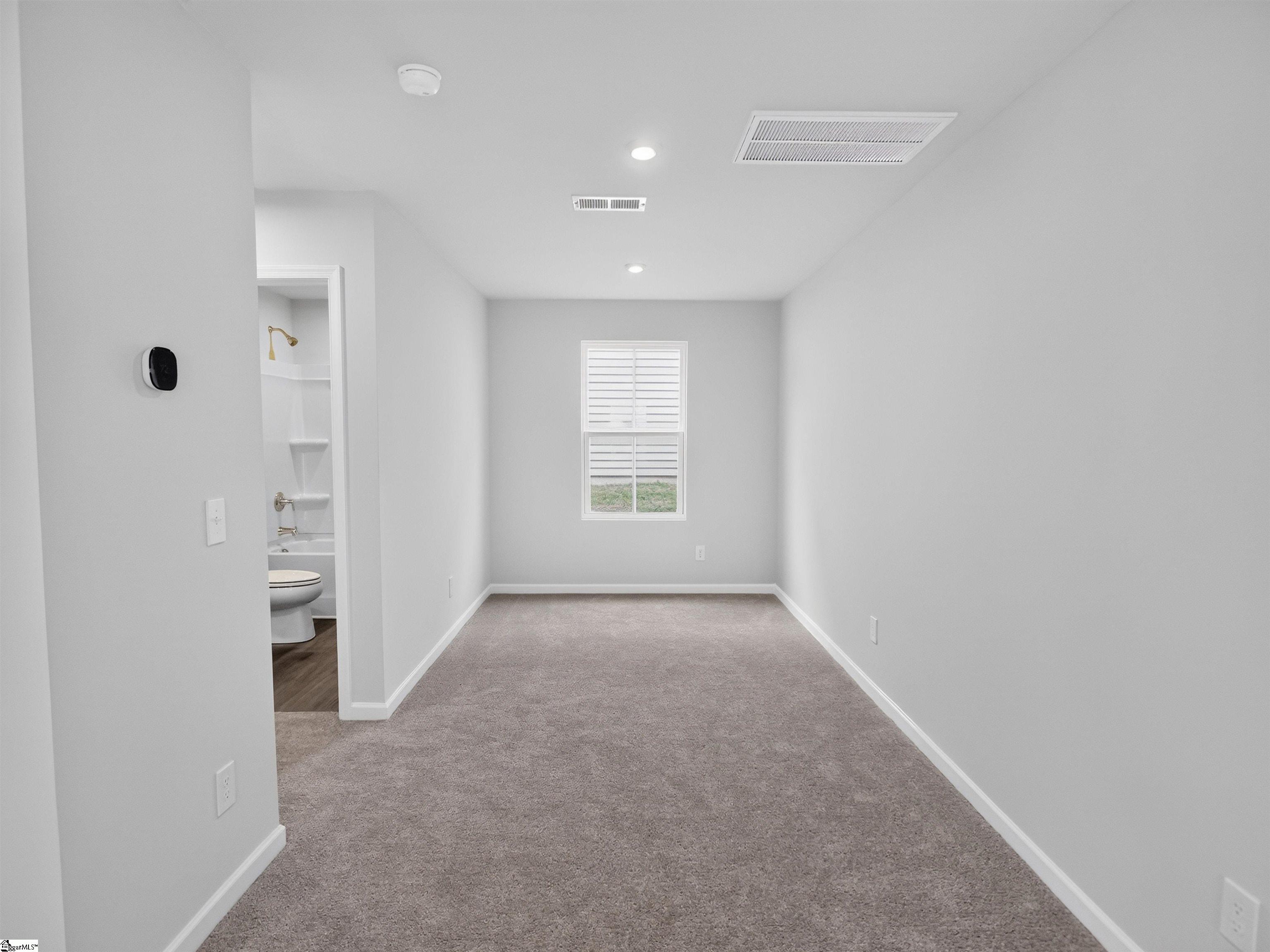 1597414 Property Photo 8