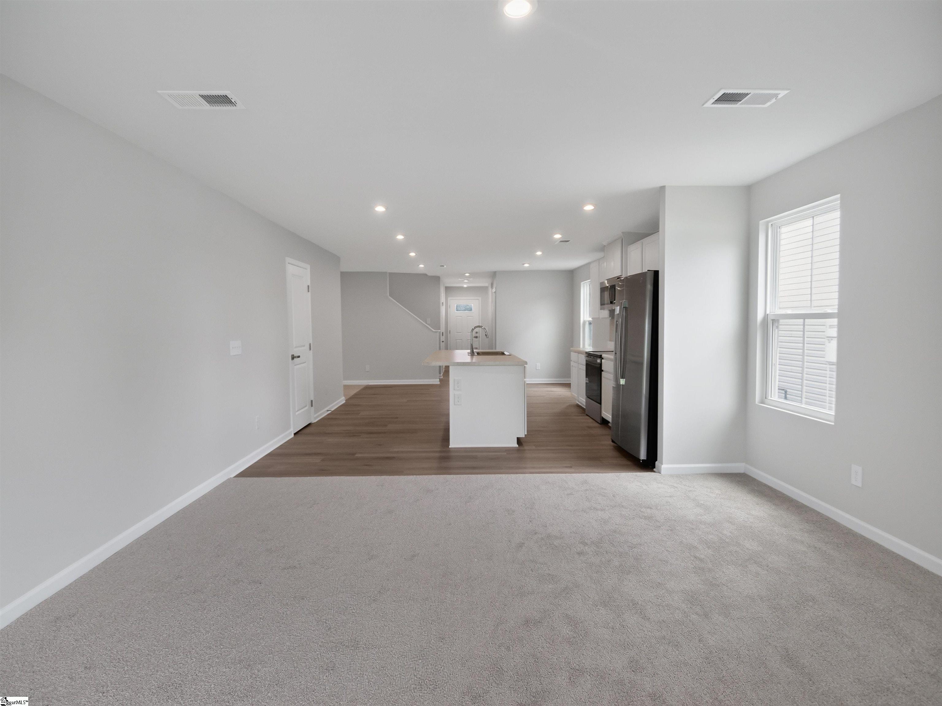 1597414 Property Photo 27
