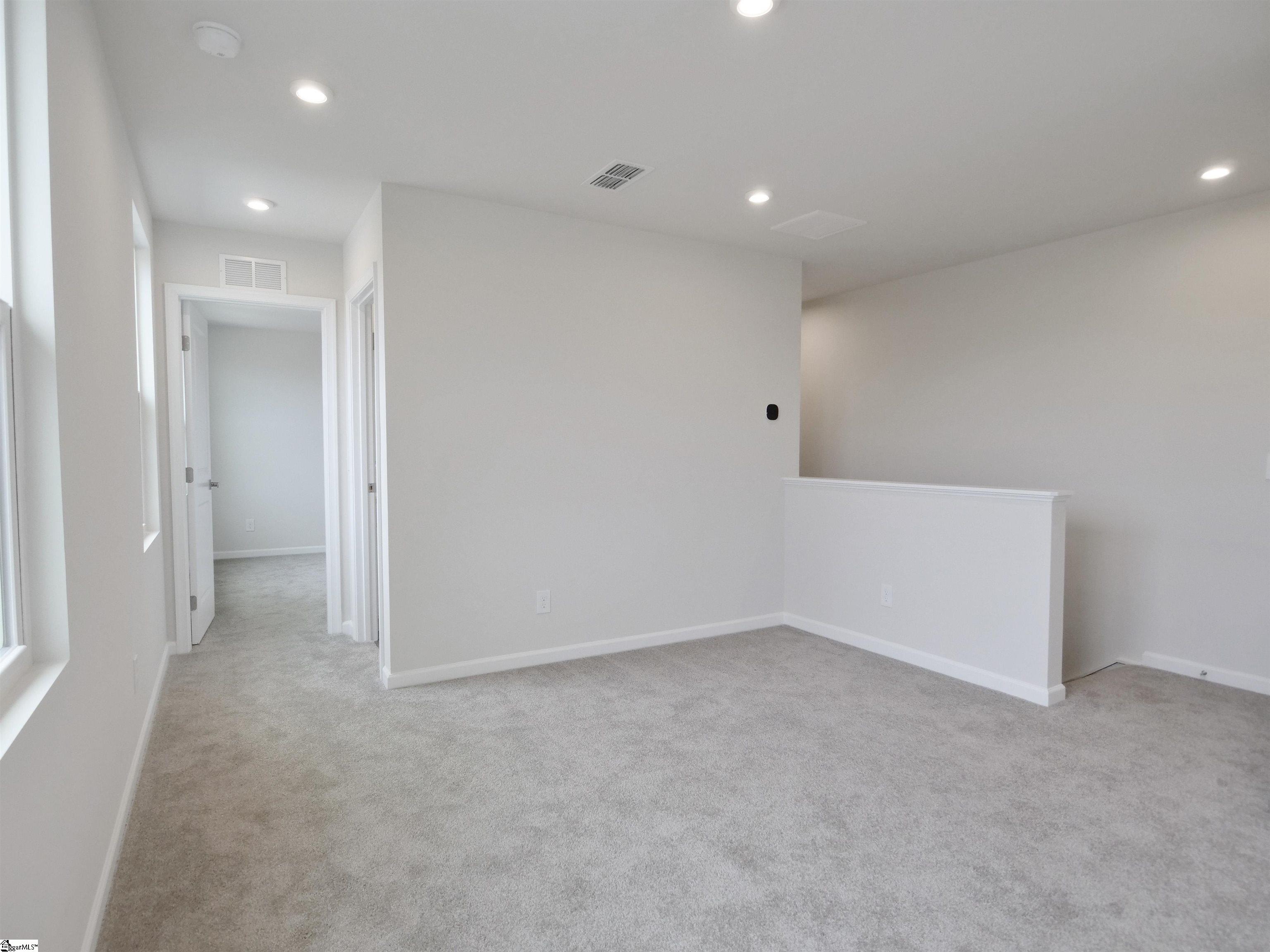 1597414 Property Photo 33