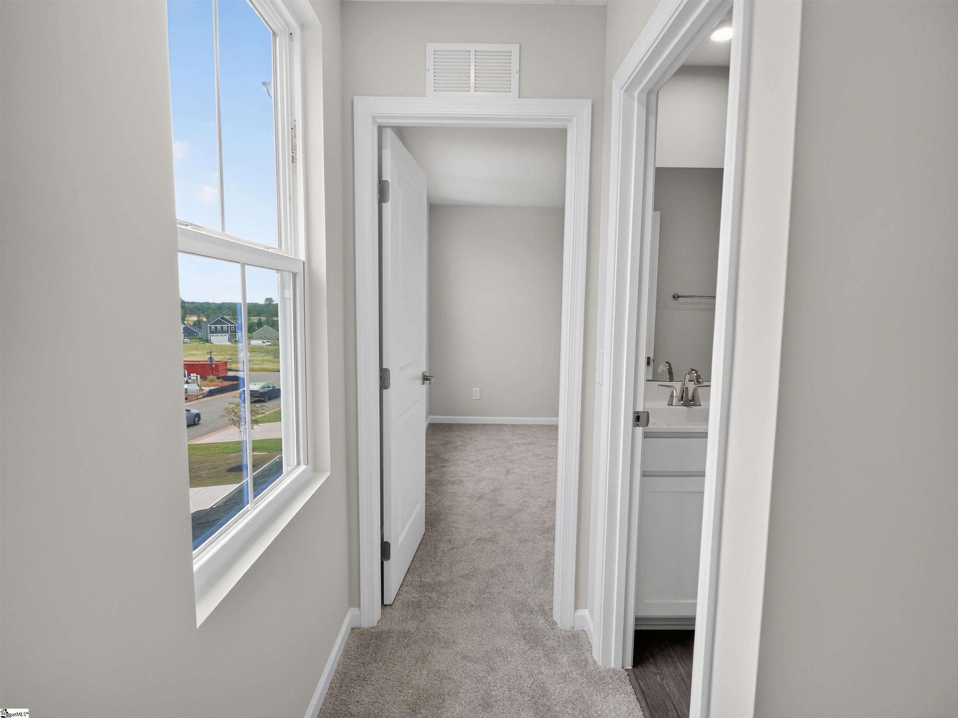 1597414 Property Photo 34