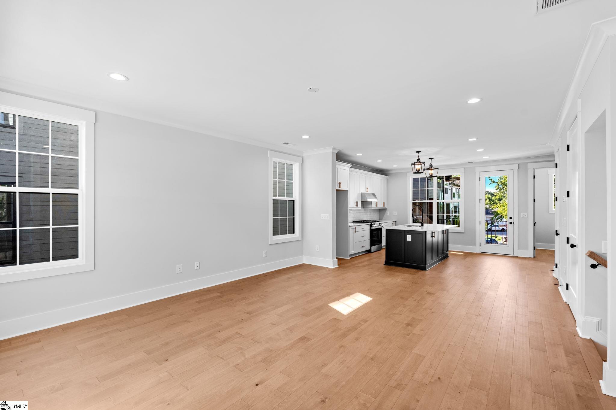 1311 Pendleton Street Property Photo 11