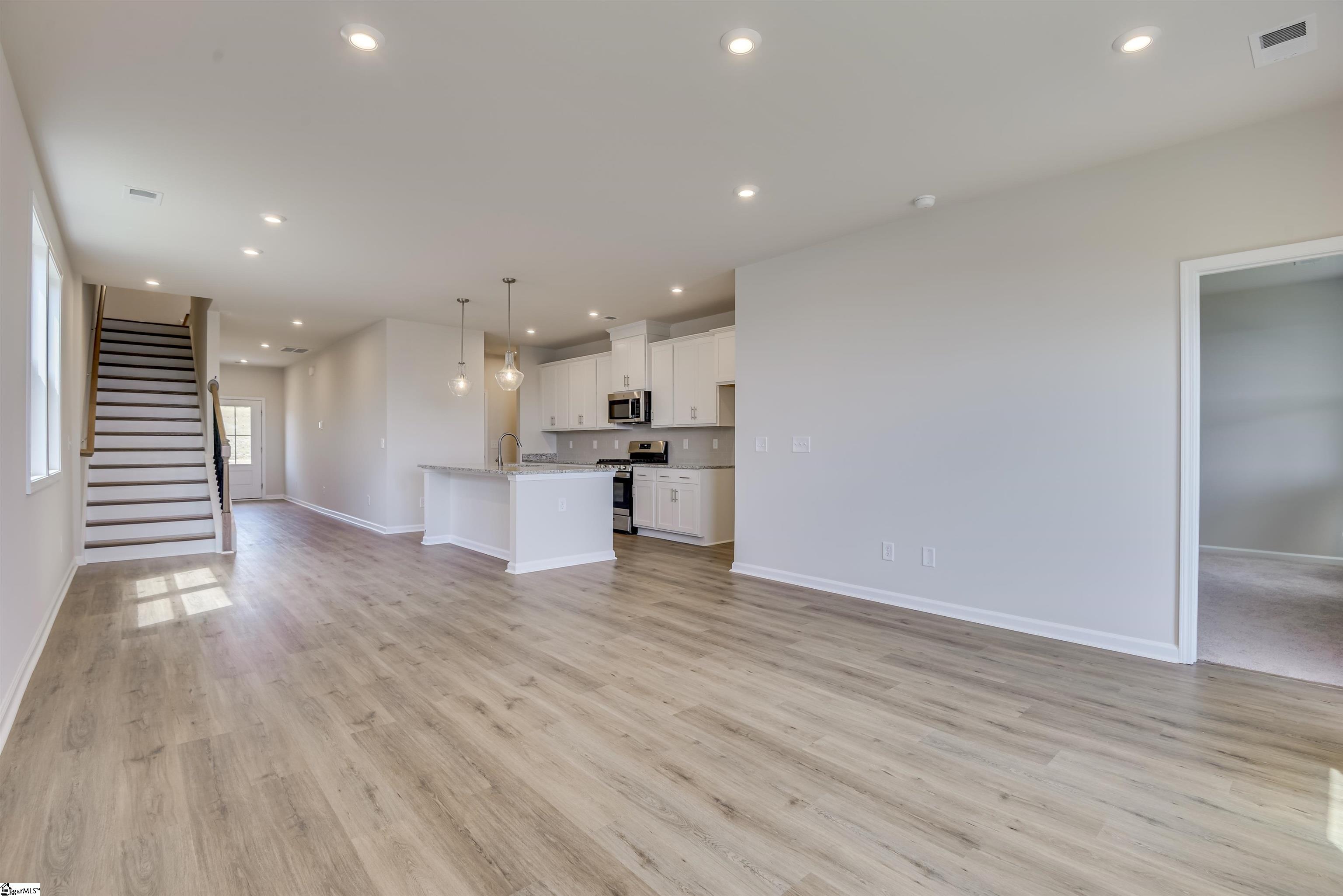 113 River Knoll Drive Property Photo 14