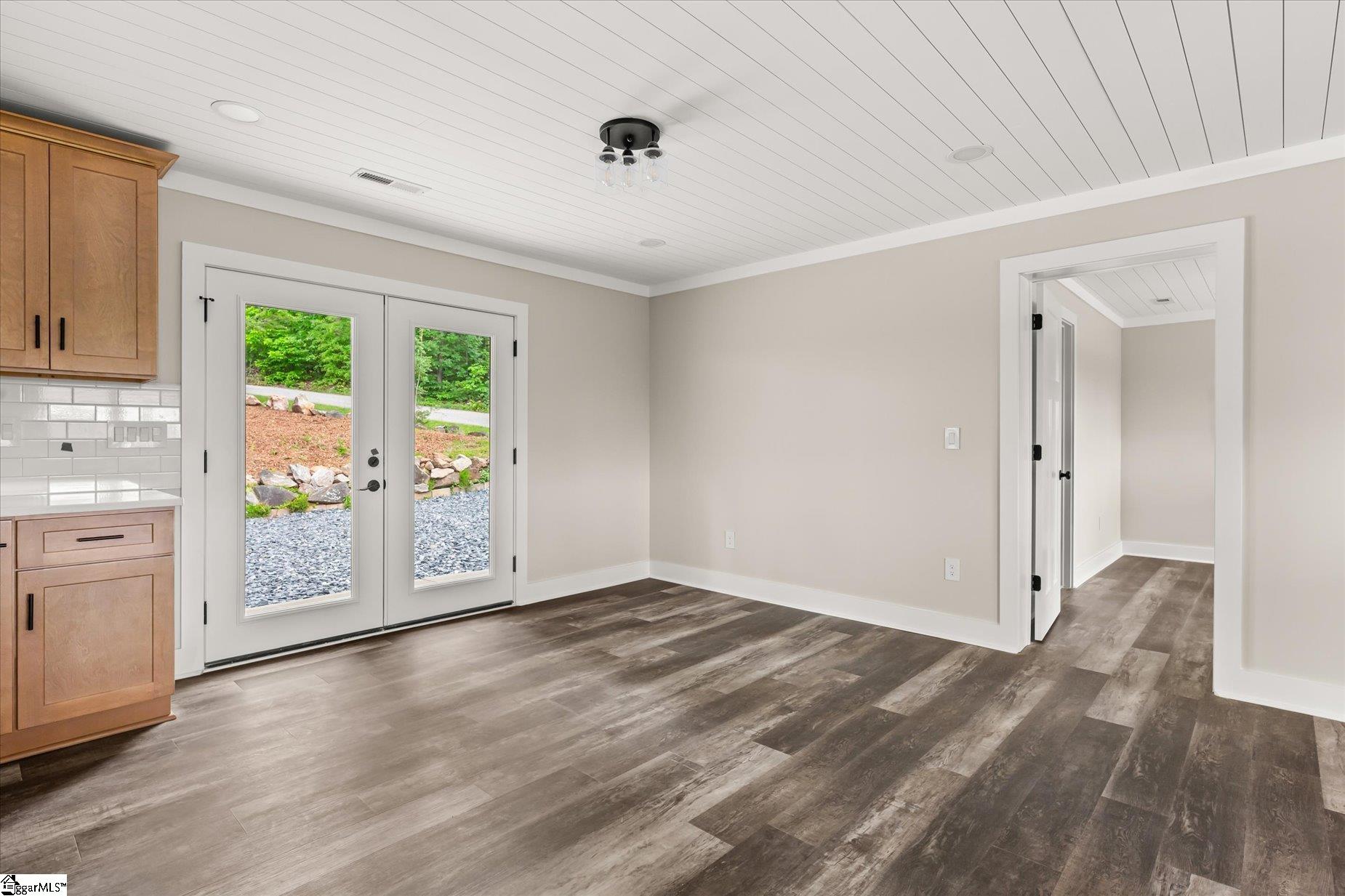 101 Fairview Drive Property Photo 13