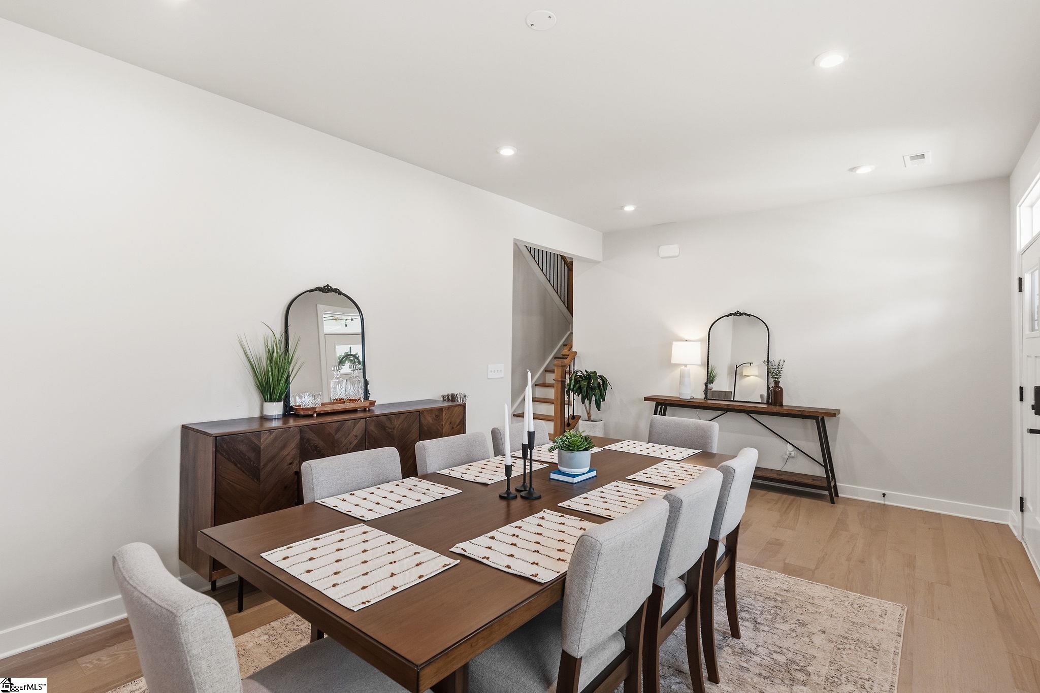605 Vestrella Road Property Photo 4