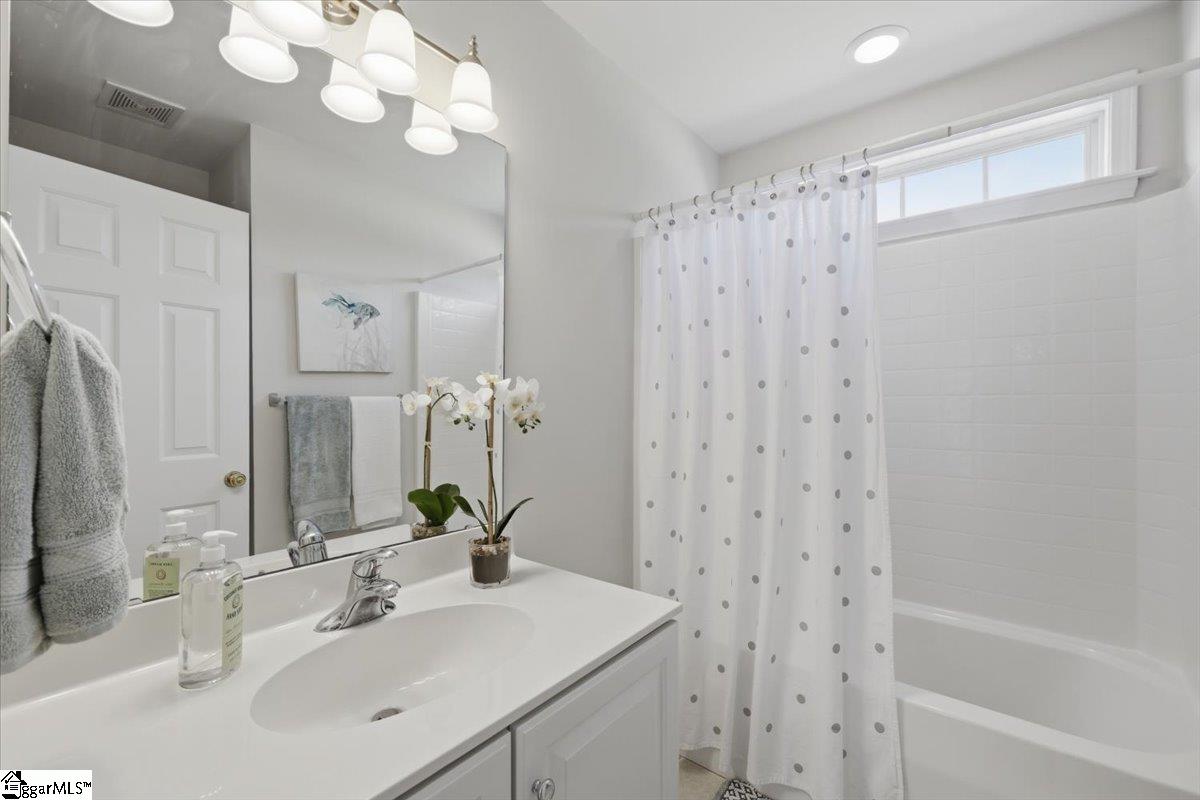 207 Grimes Drive Property Photo 31