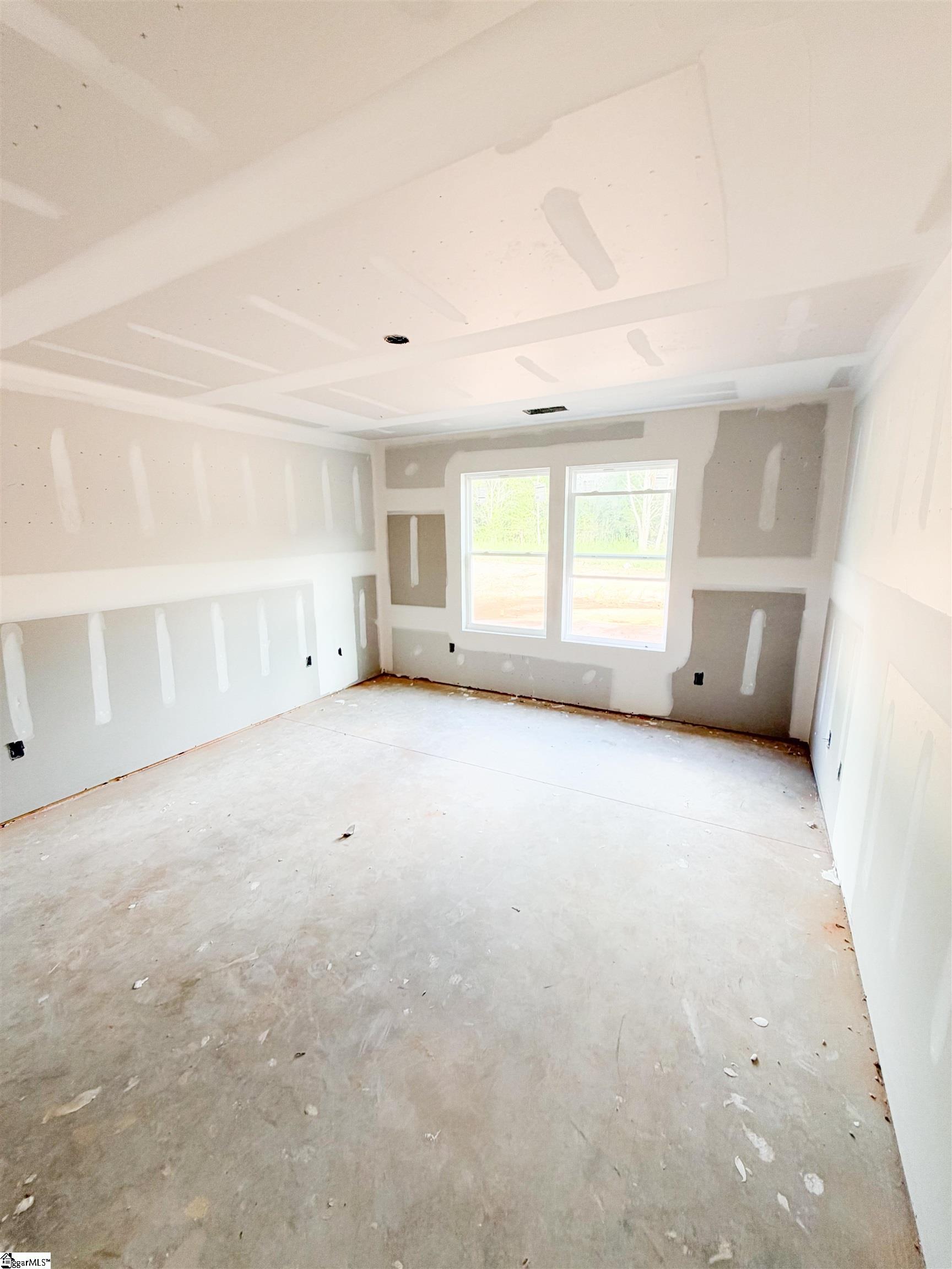 22 Henderson Road Property Photo 3