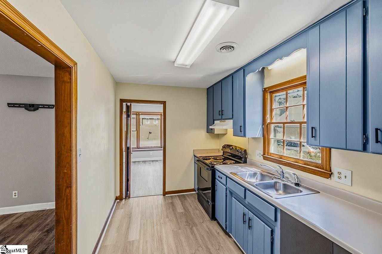 4016 Pebblebrook Court Property Photo 13