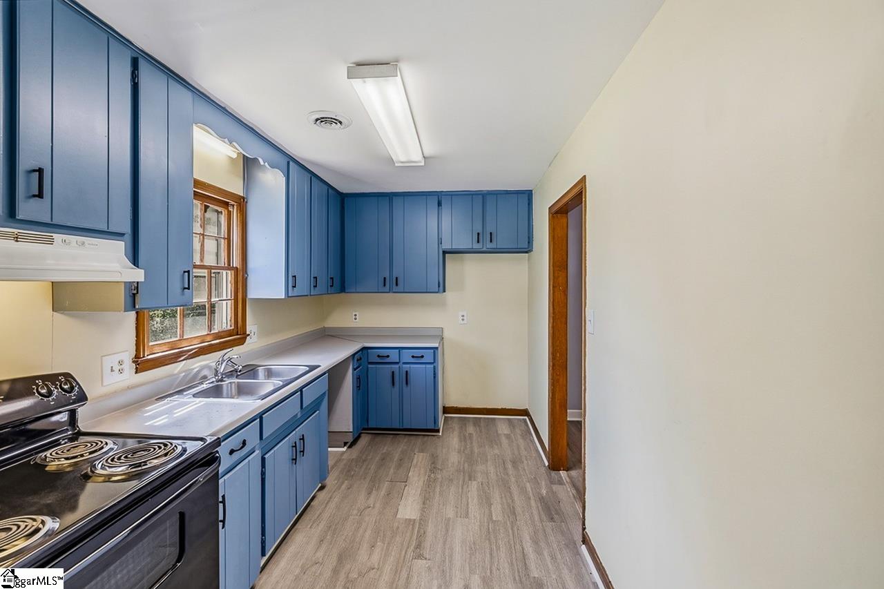 4016 Pebblebrook Court Property Photo 14