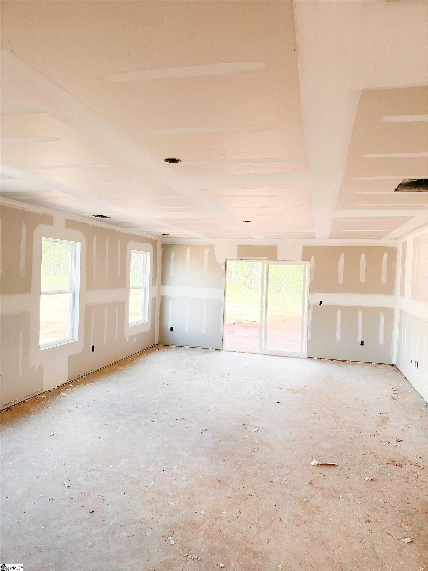 60 Henderson Road Property Photo 2
