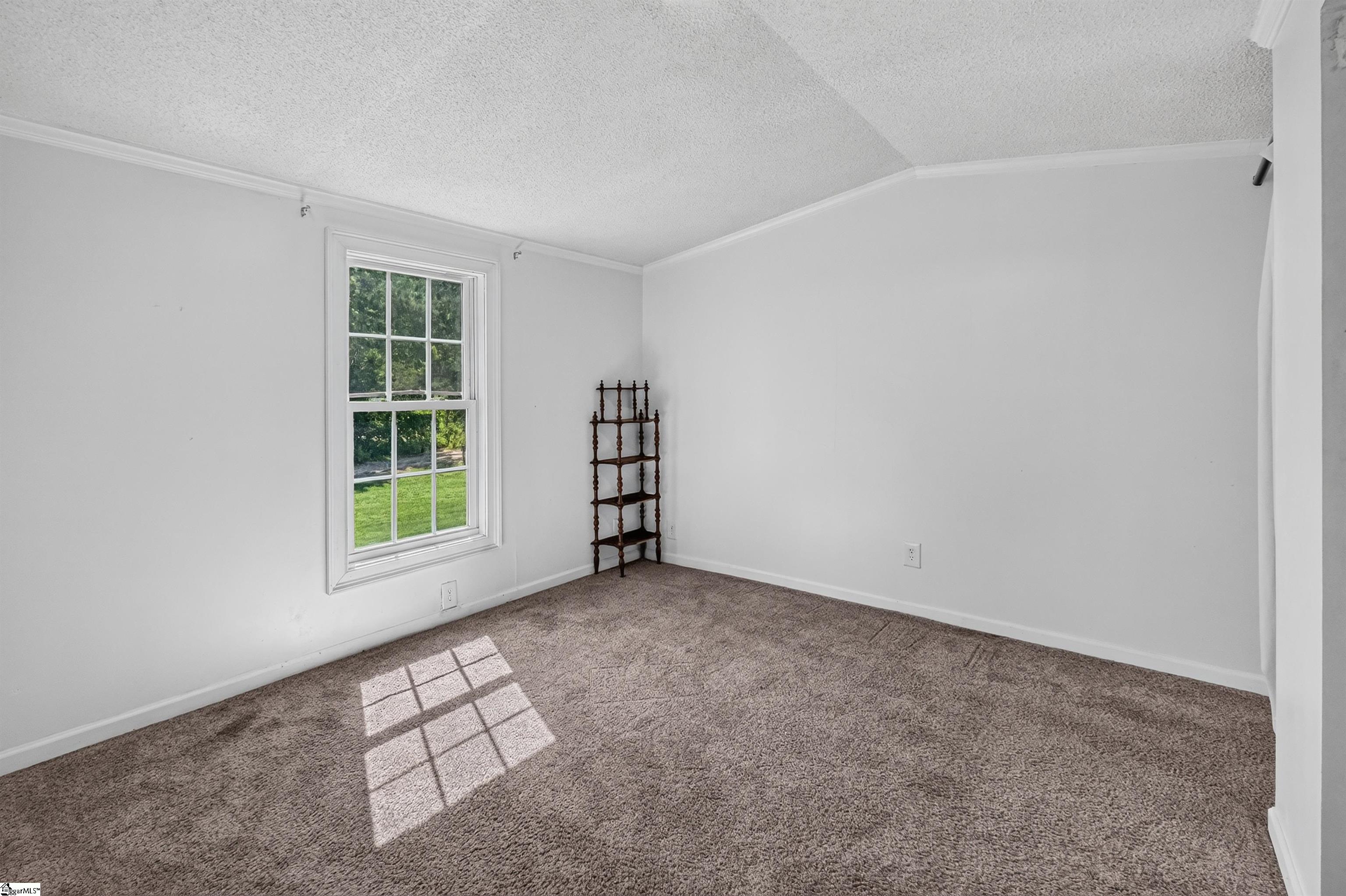 393 Country Estates Road Property Photo 12