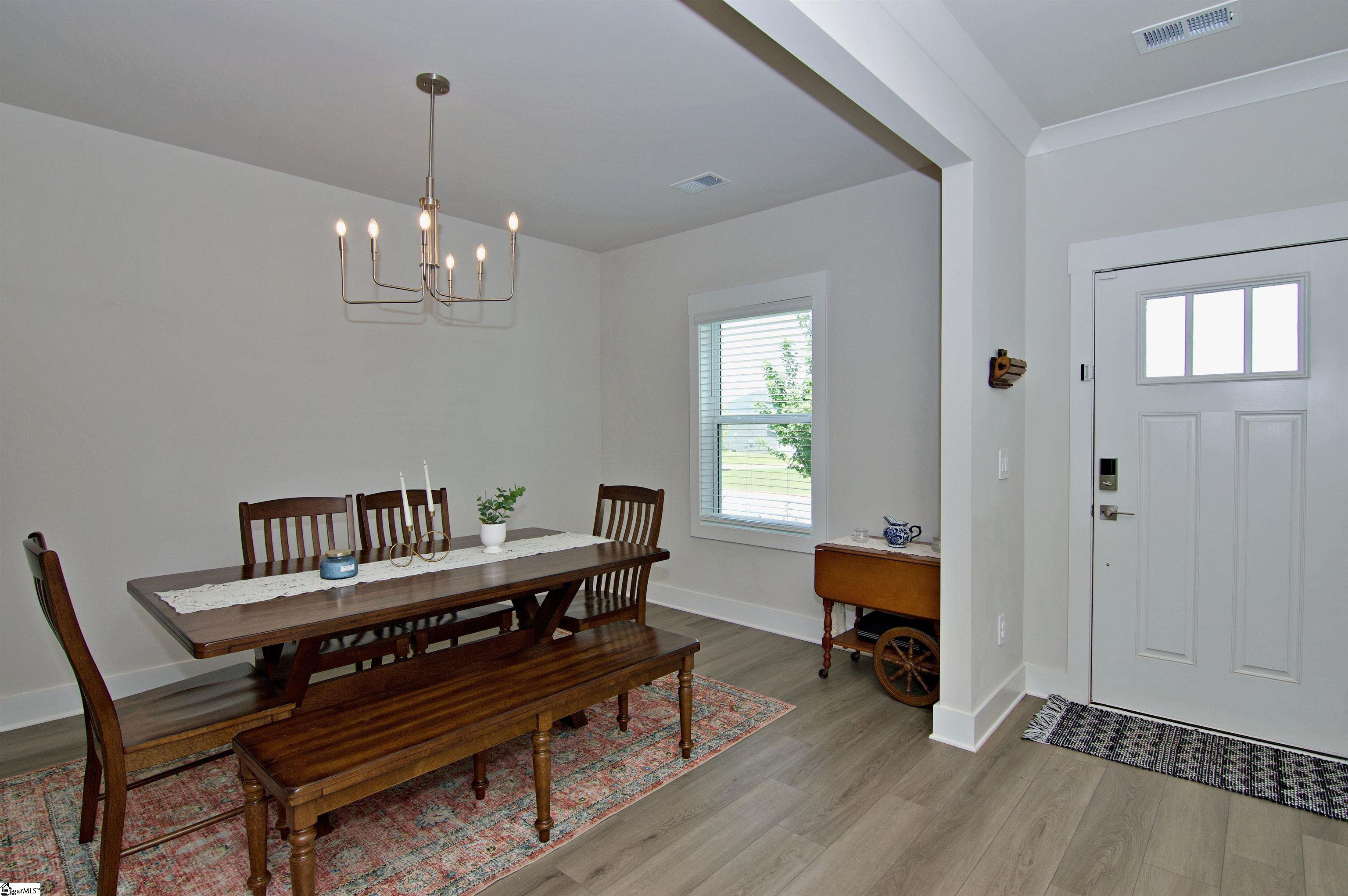 121 Willoughby Way Property Photo 7