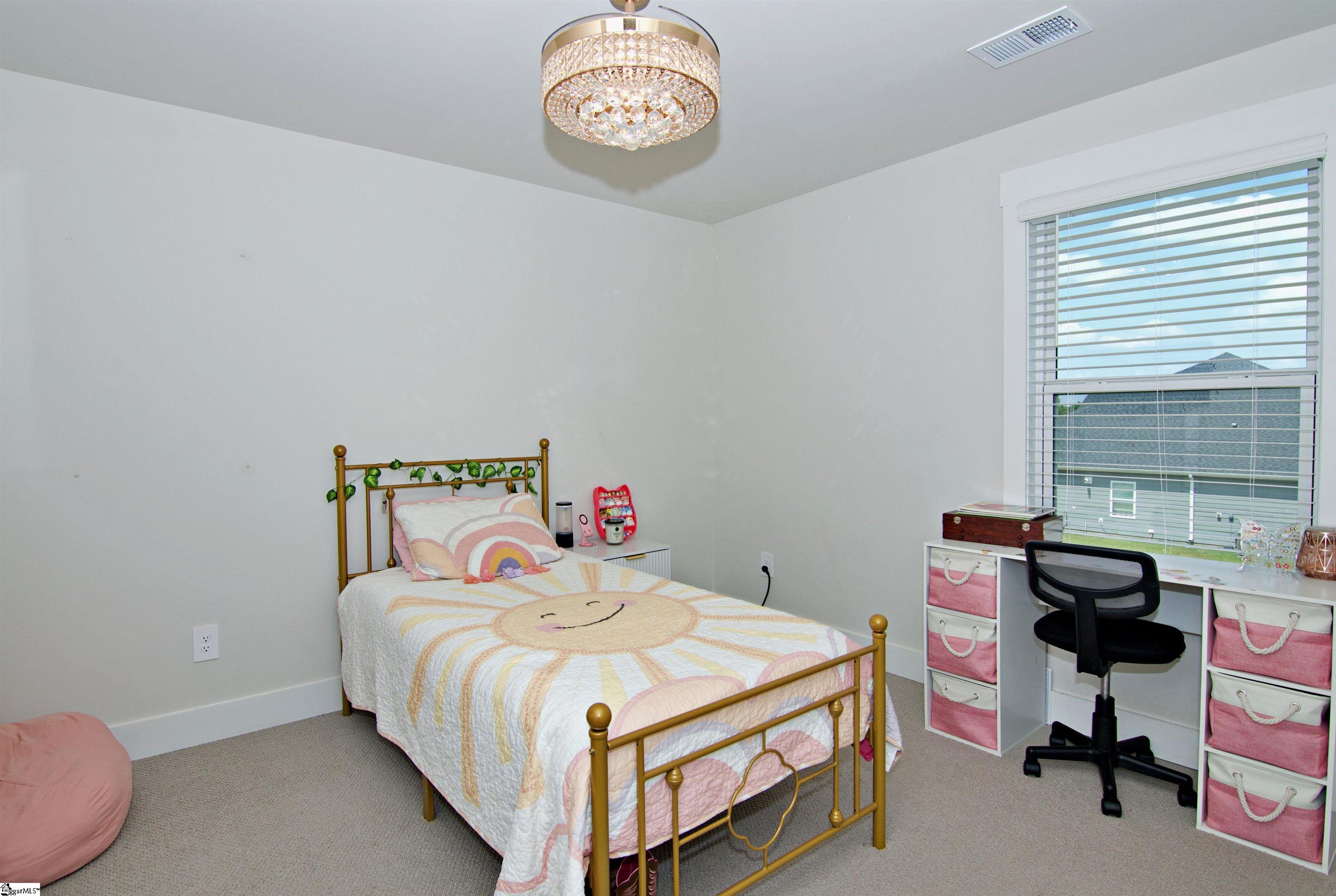 121 Willoughby Way Property Photo 38