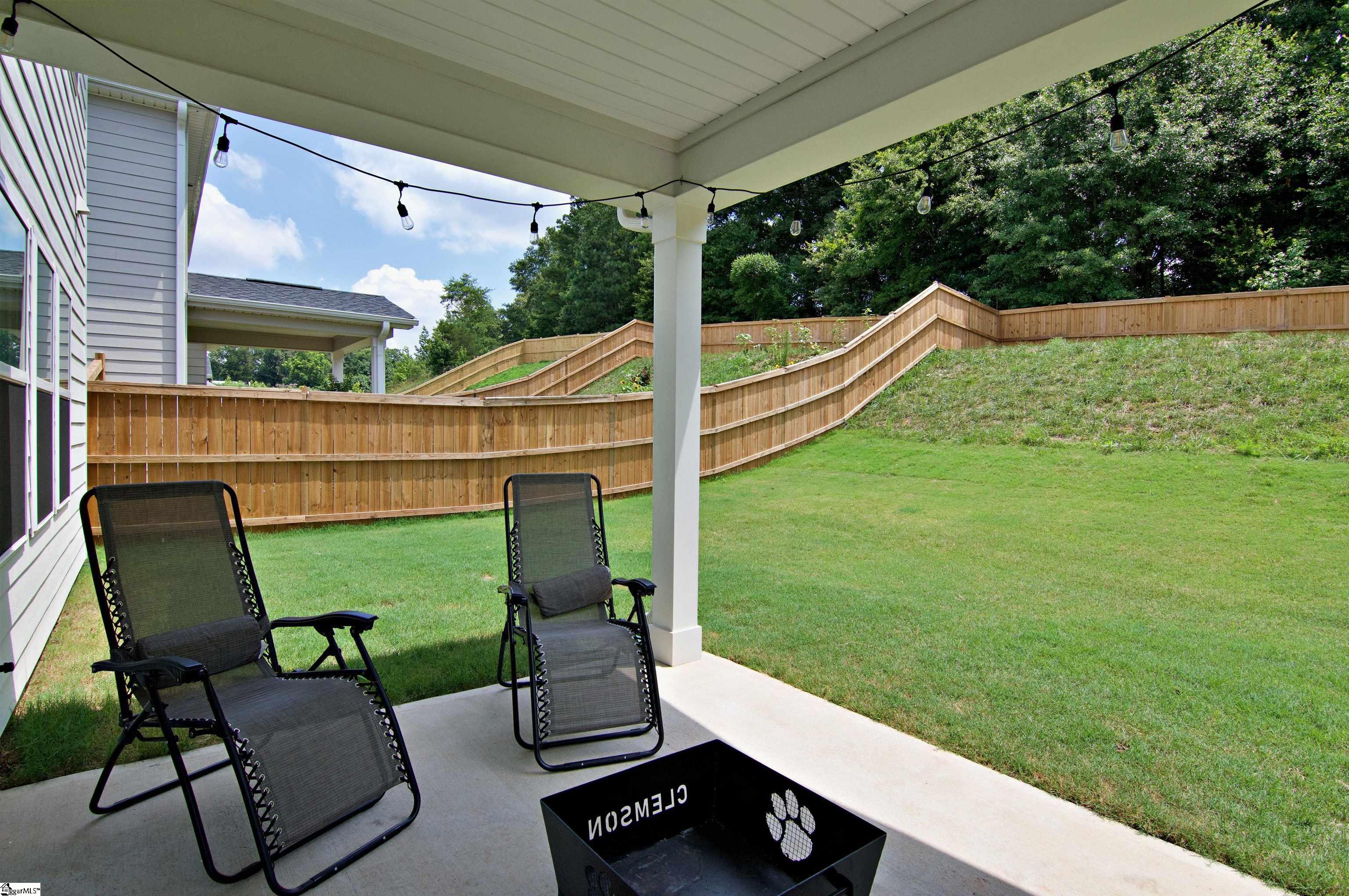 121 Willoughby Way Property Photo 45