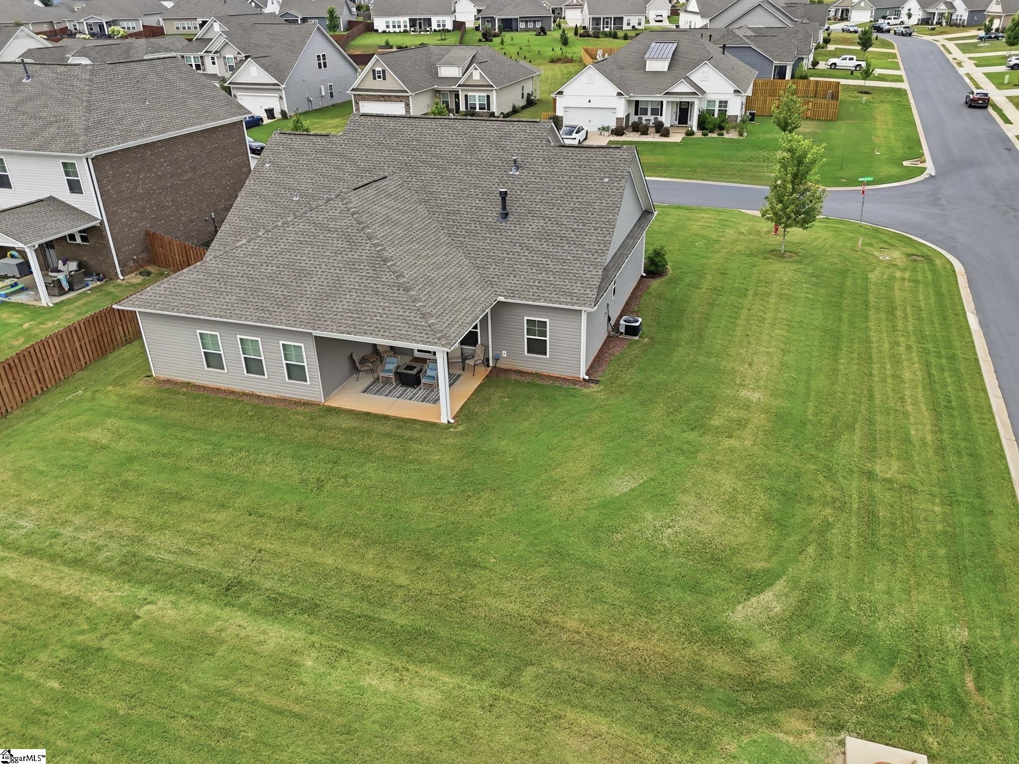 201 Tralee Drive Property Photo 5
