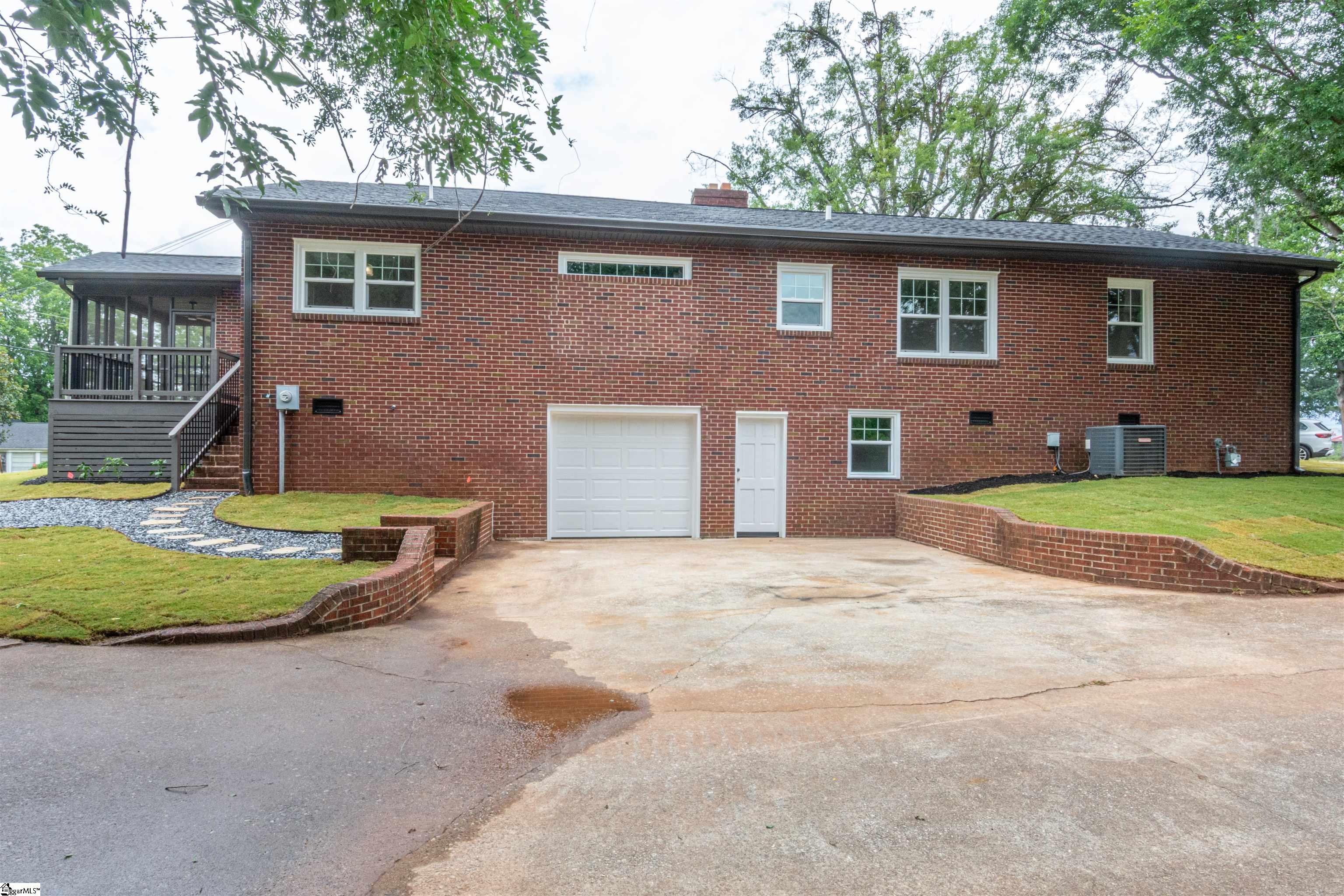201 Edwards Road Property Photo 23