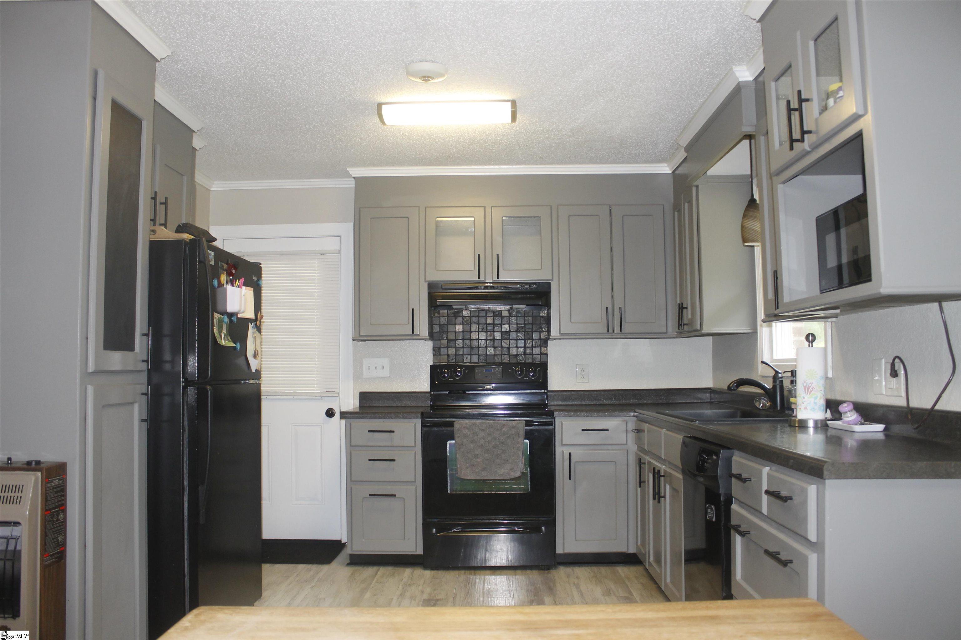1117 Farrs Bridge Road Property Photo 5