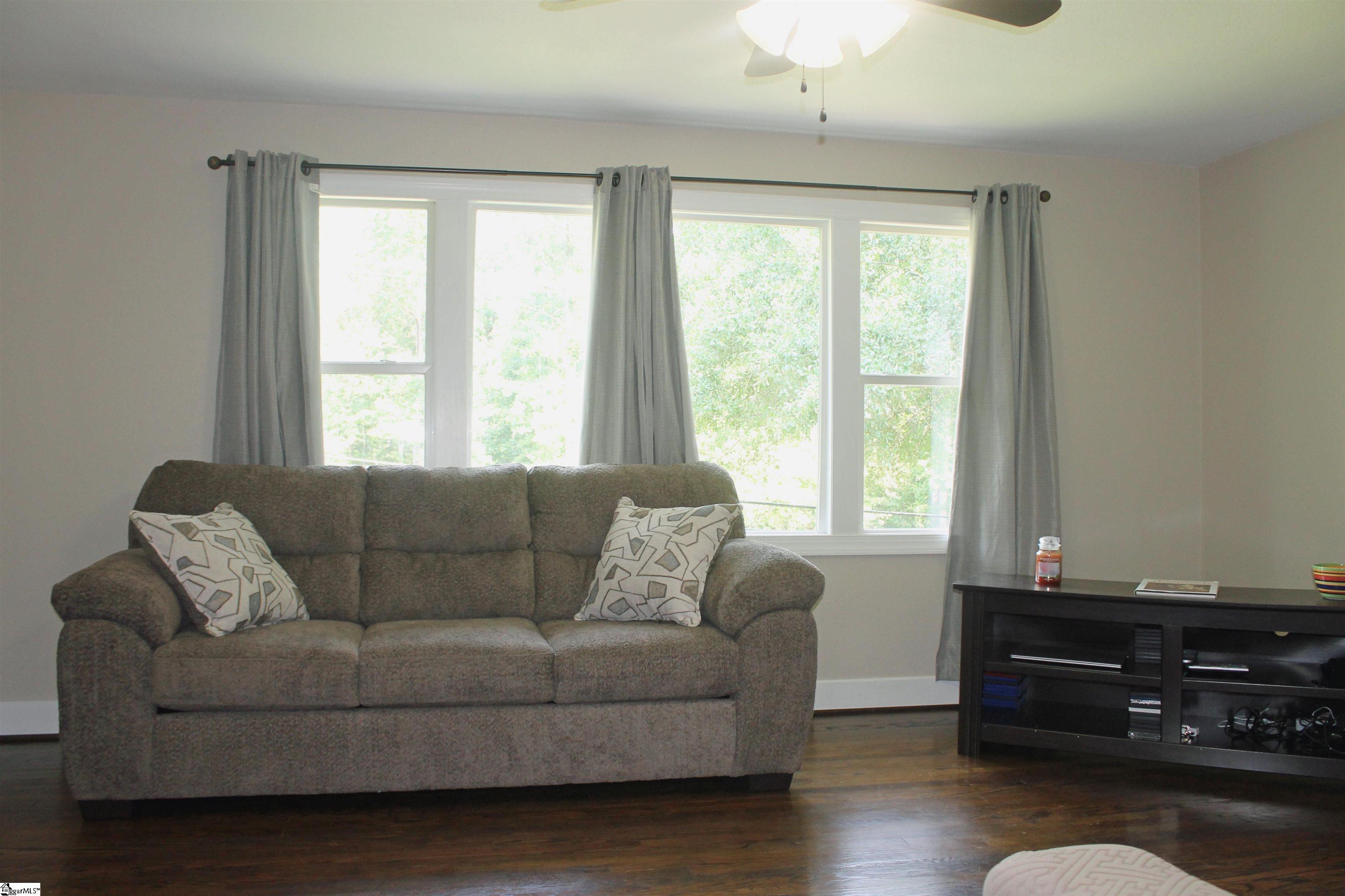 1117 Farrs Bridge Road Property Photo 13