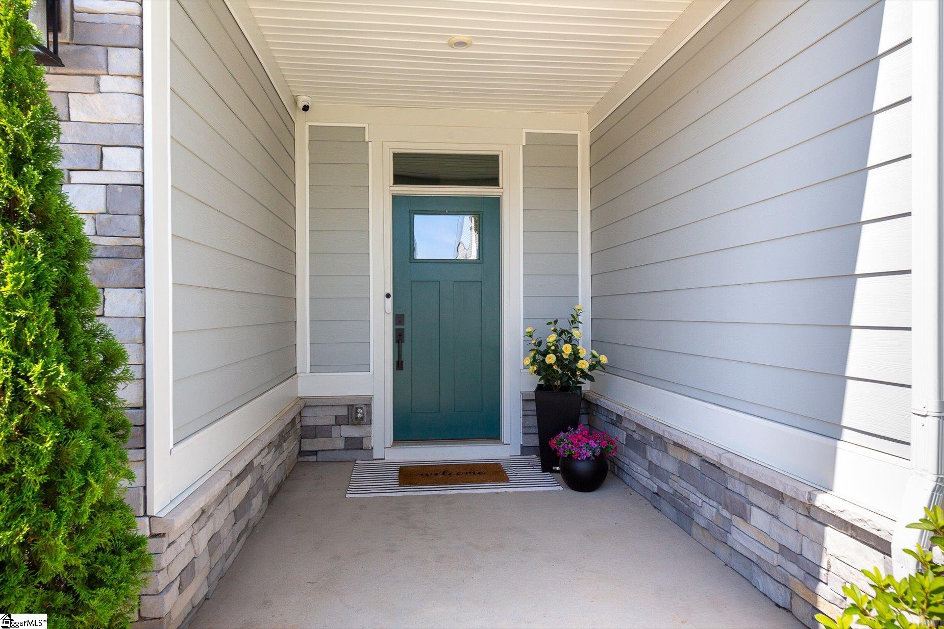 5 Comanche Trail Property Photo 2