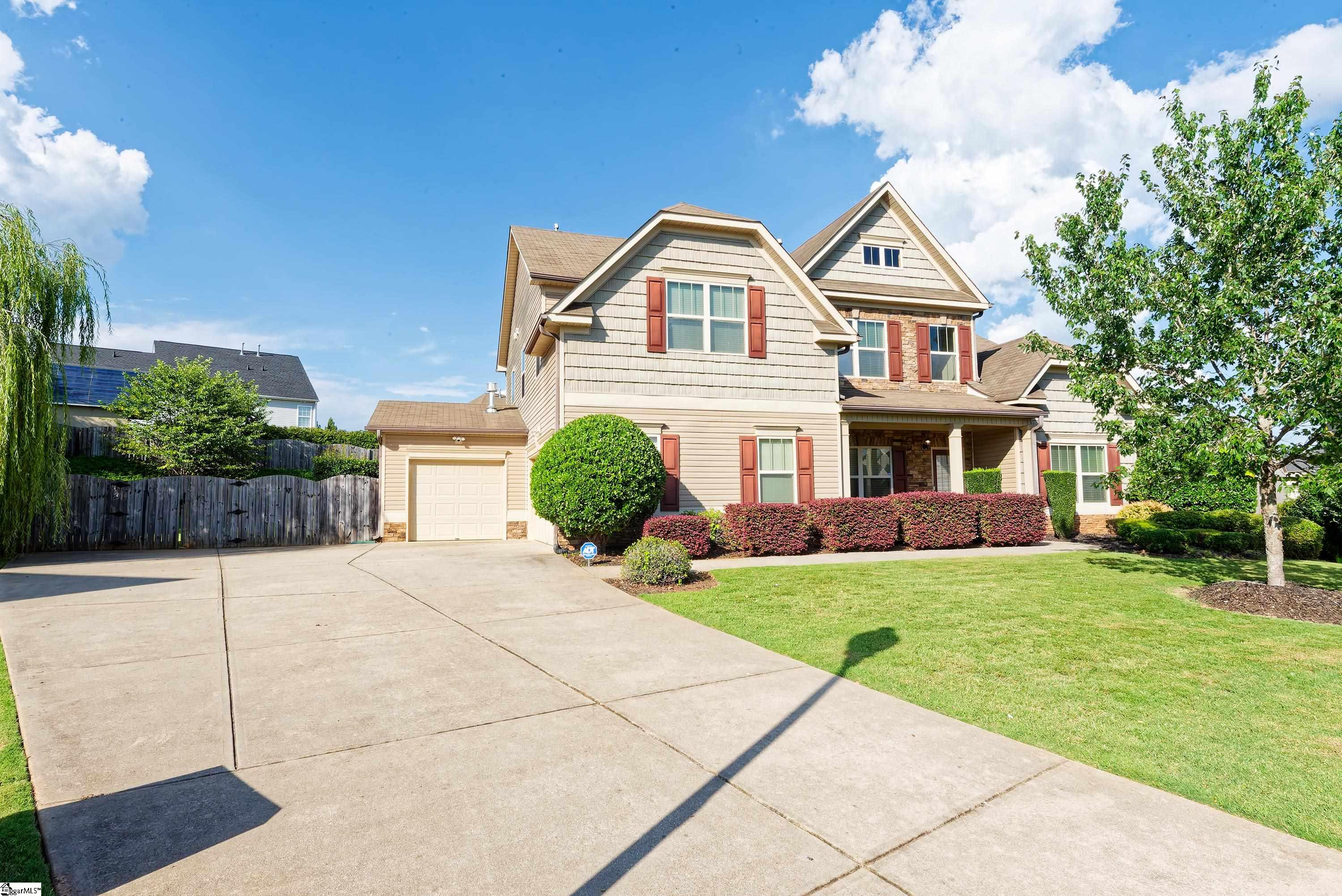10 Sheldrake Place Property Photo 2