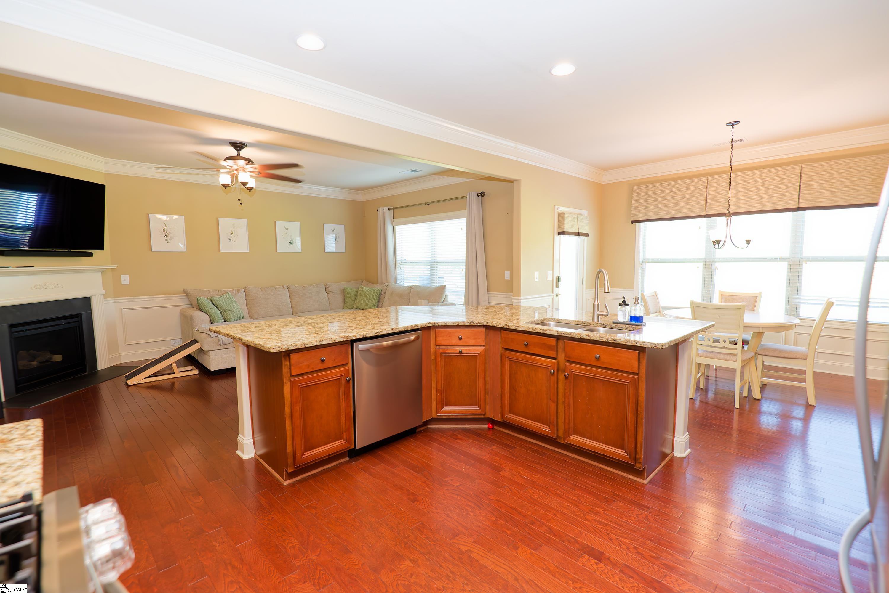 10 Sheldrake Place Property Photo 14