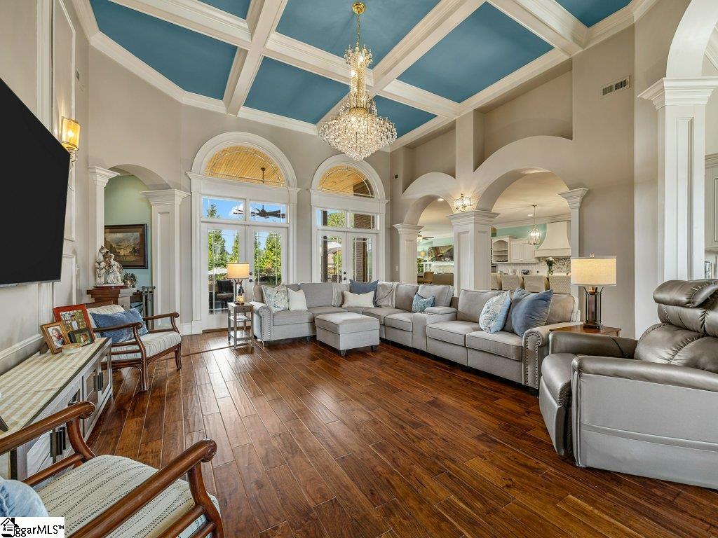 504 World Tour Drive Property Photo 9